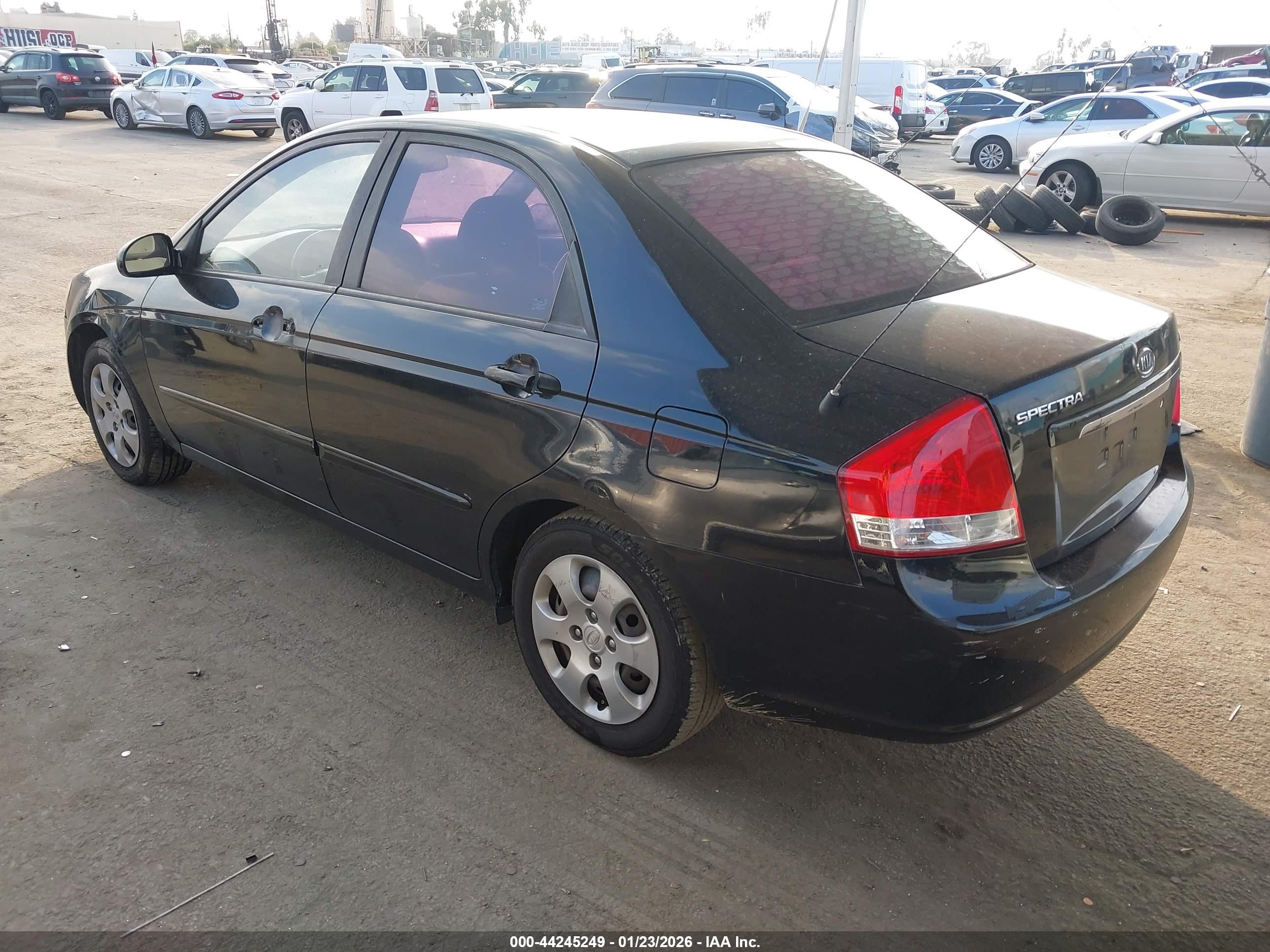 KIA SPECTRA image 3