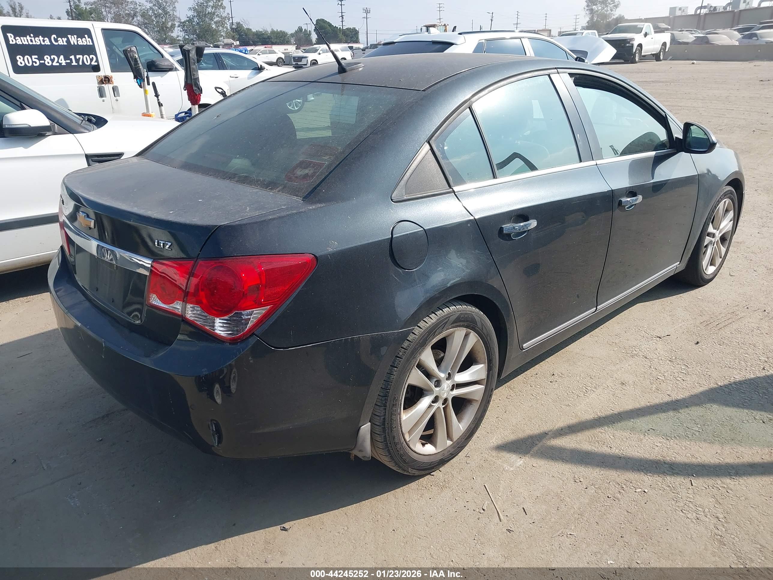 CHEVROLET CRUZE image 4