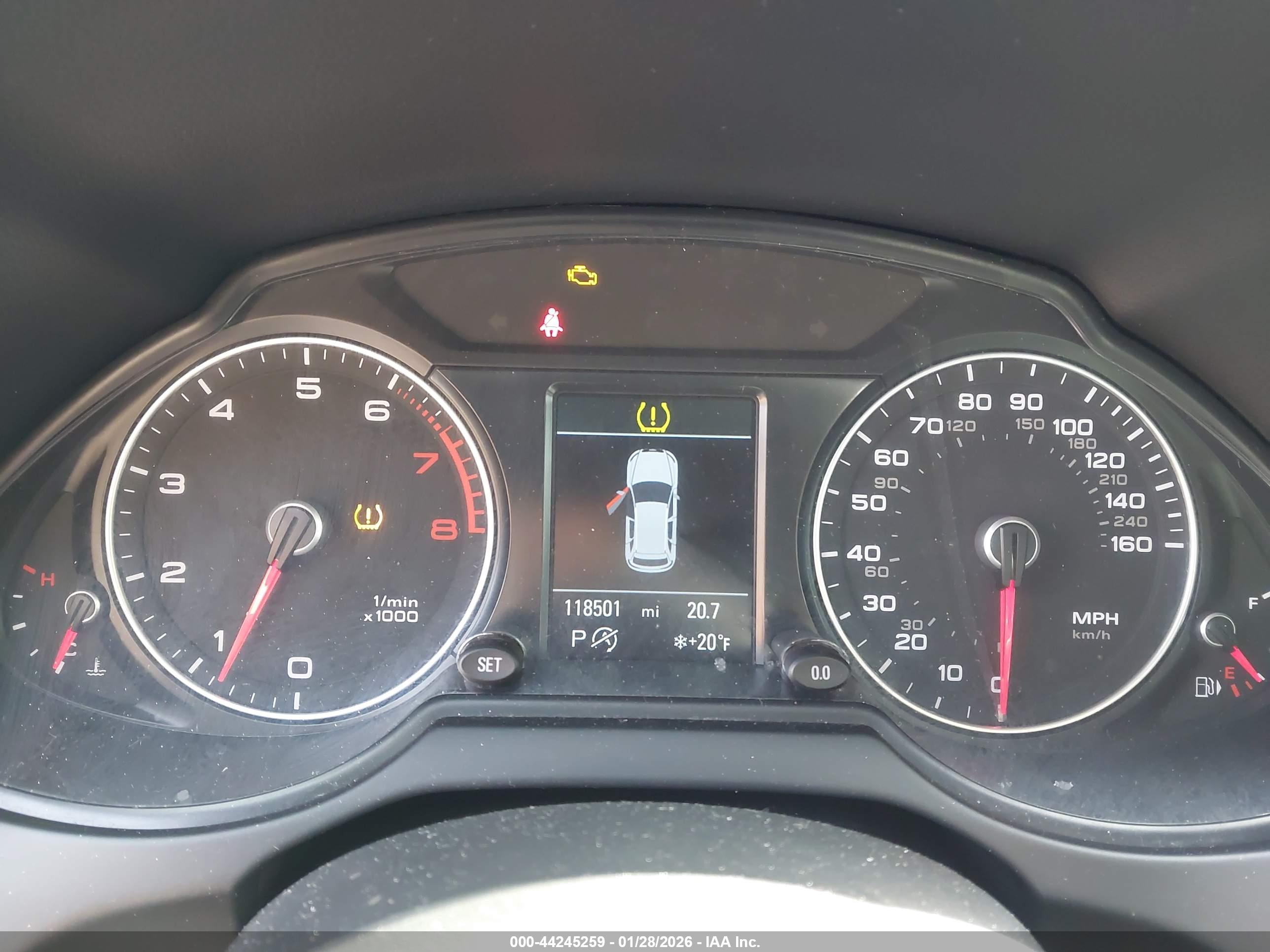 AUDI Q5 image 7