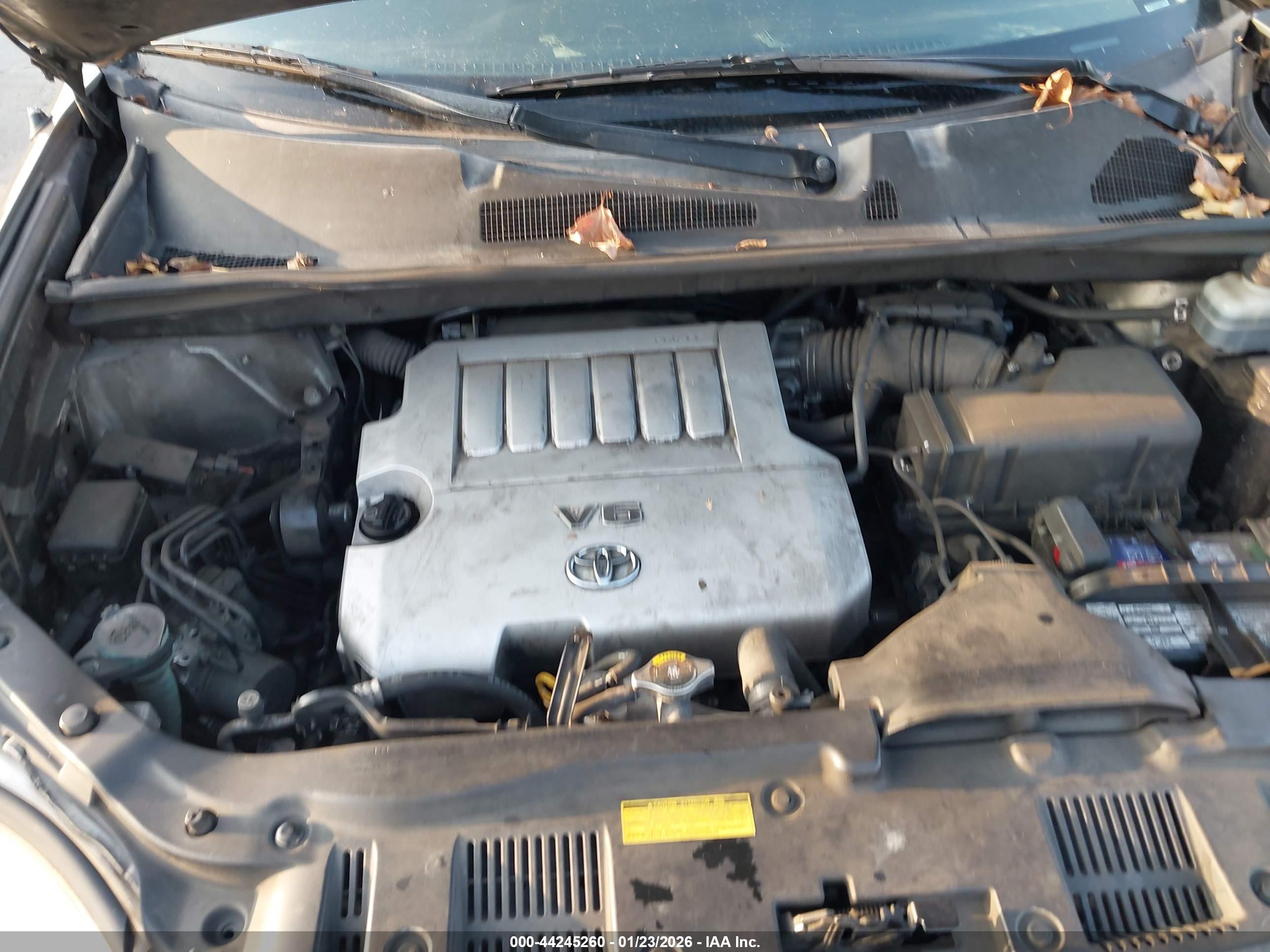 TOYOTA HIGHLANDER image 10