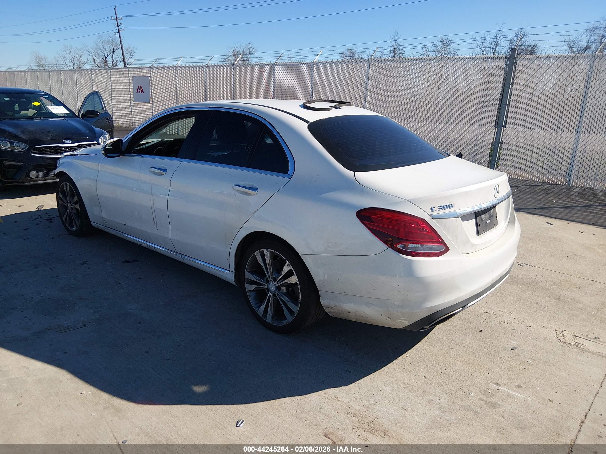 MERCEDES-BENZ C image 3