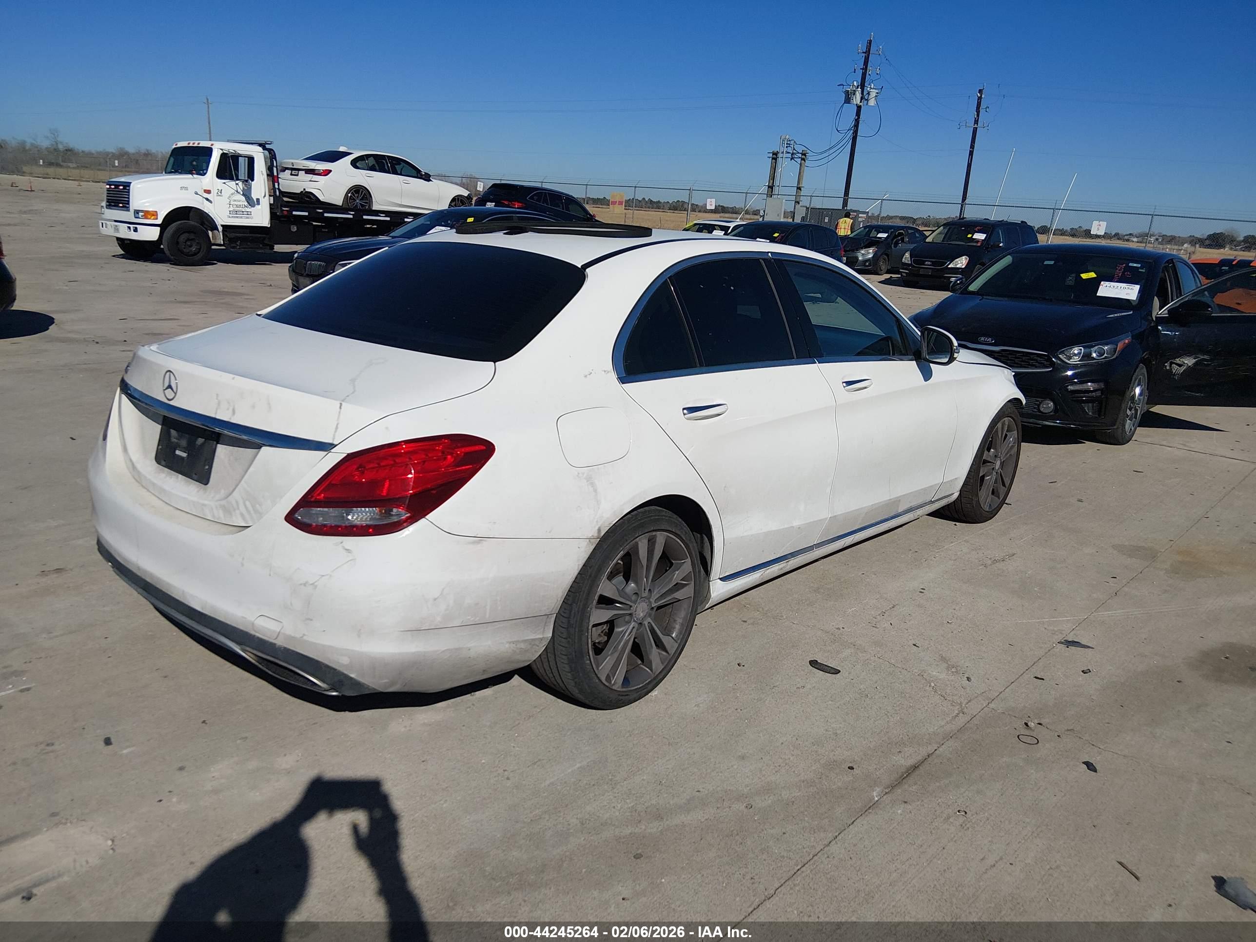 MERCEDES-BENZ C image 4