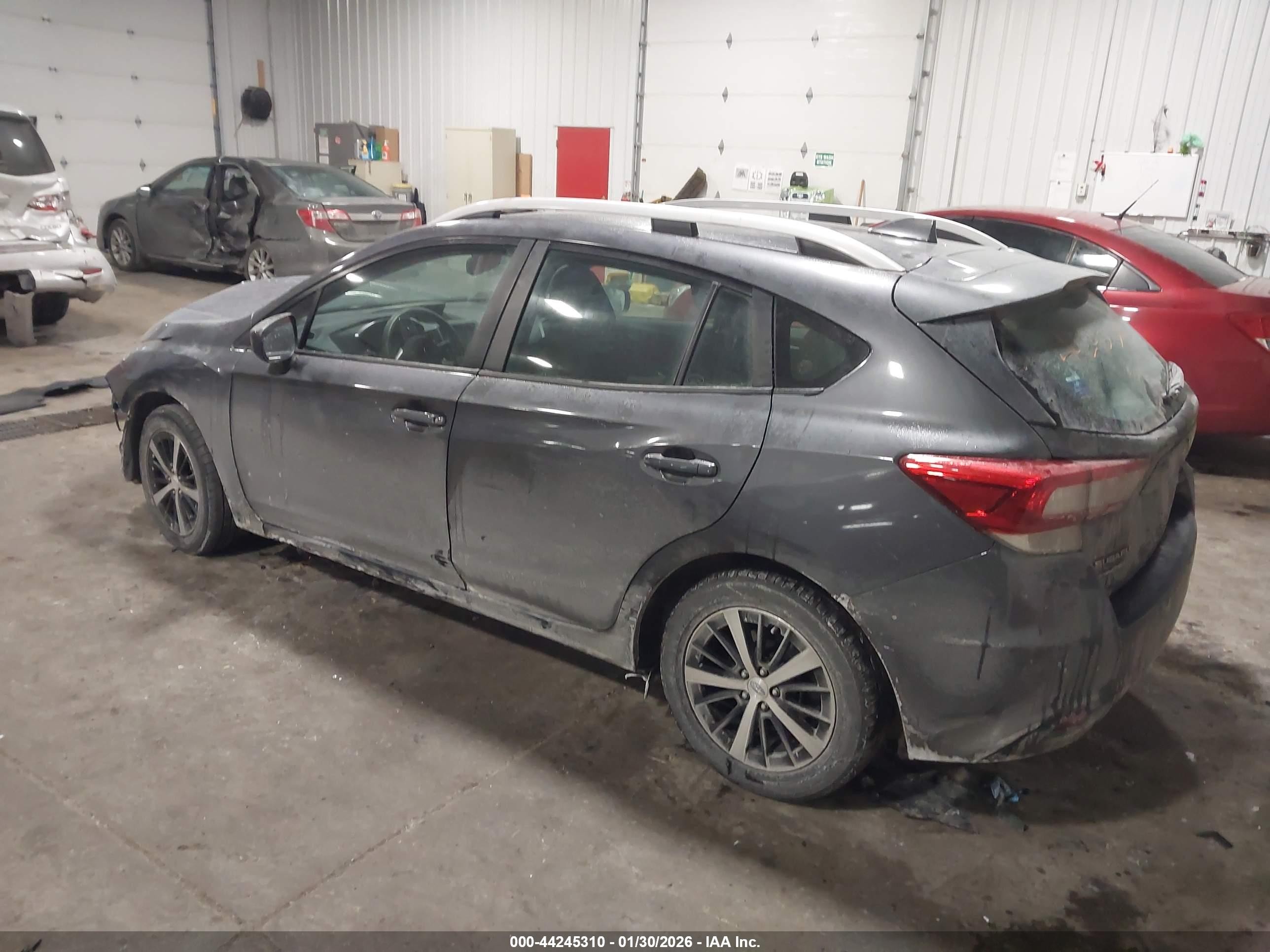 SUBARU IMPREZA image 3