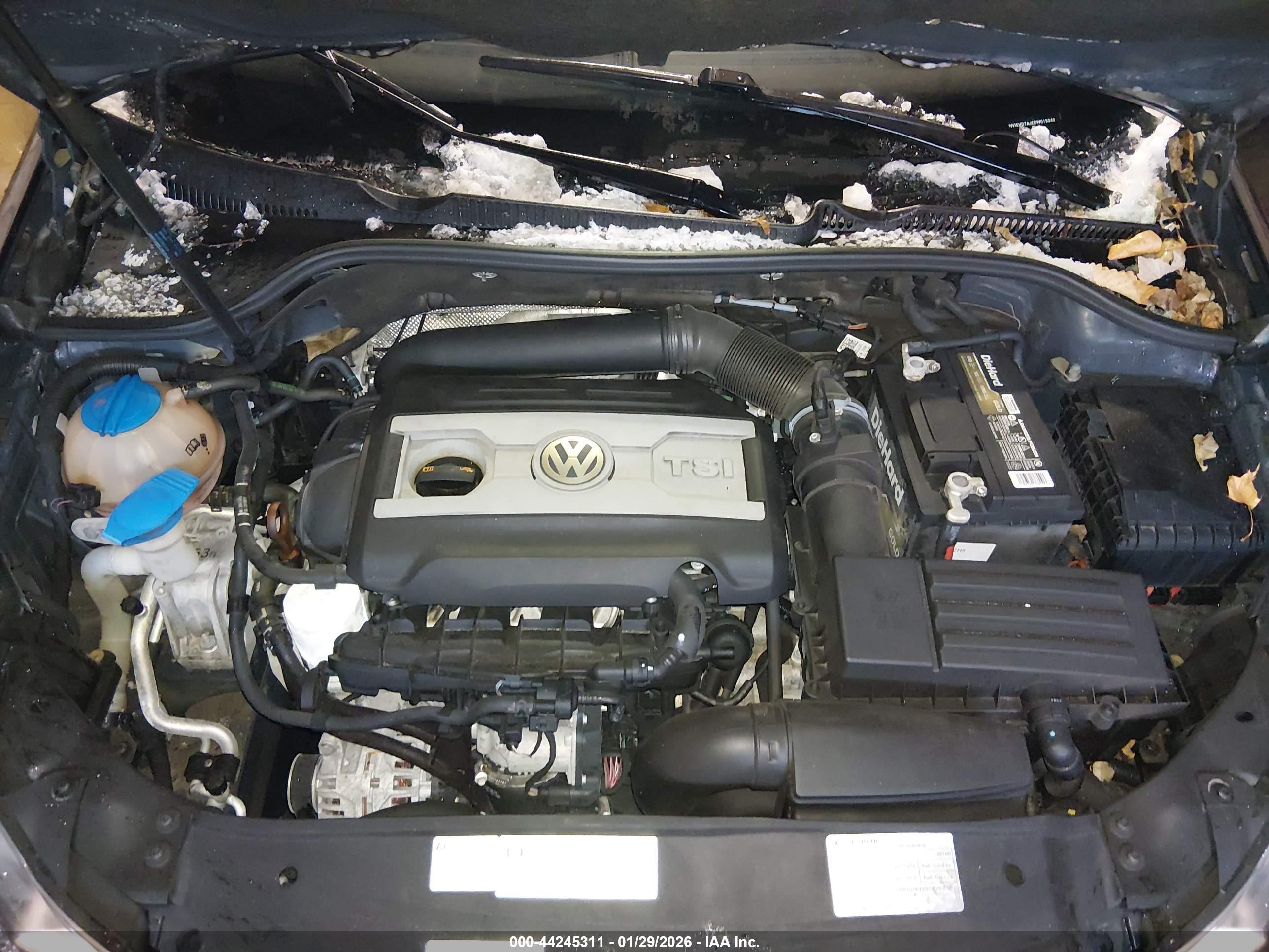 VOLKSWAGEN GTI image 10
