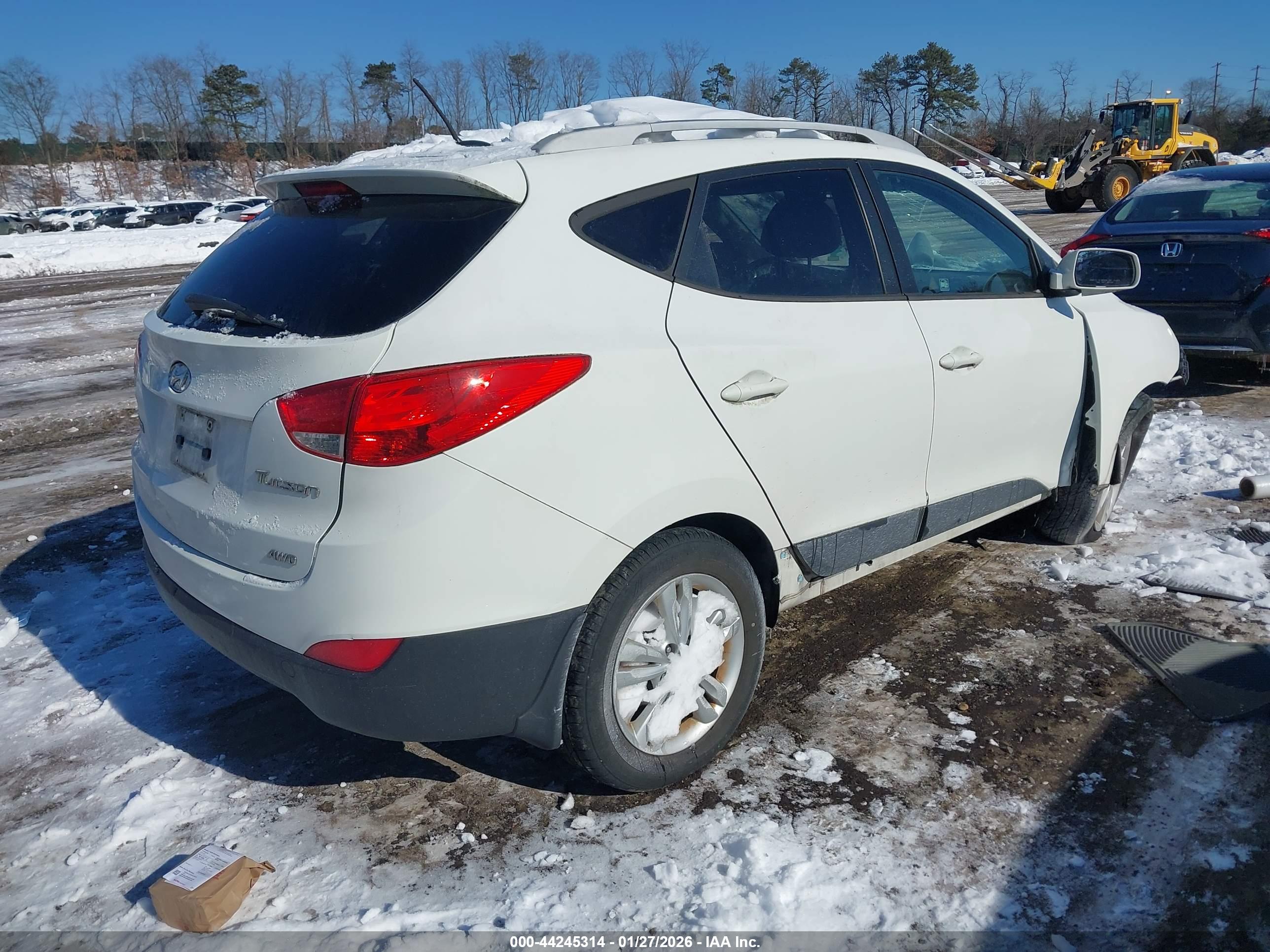 HYUNDAI TUCSON image 4