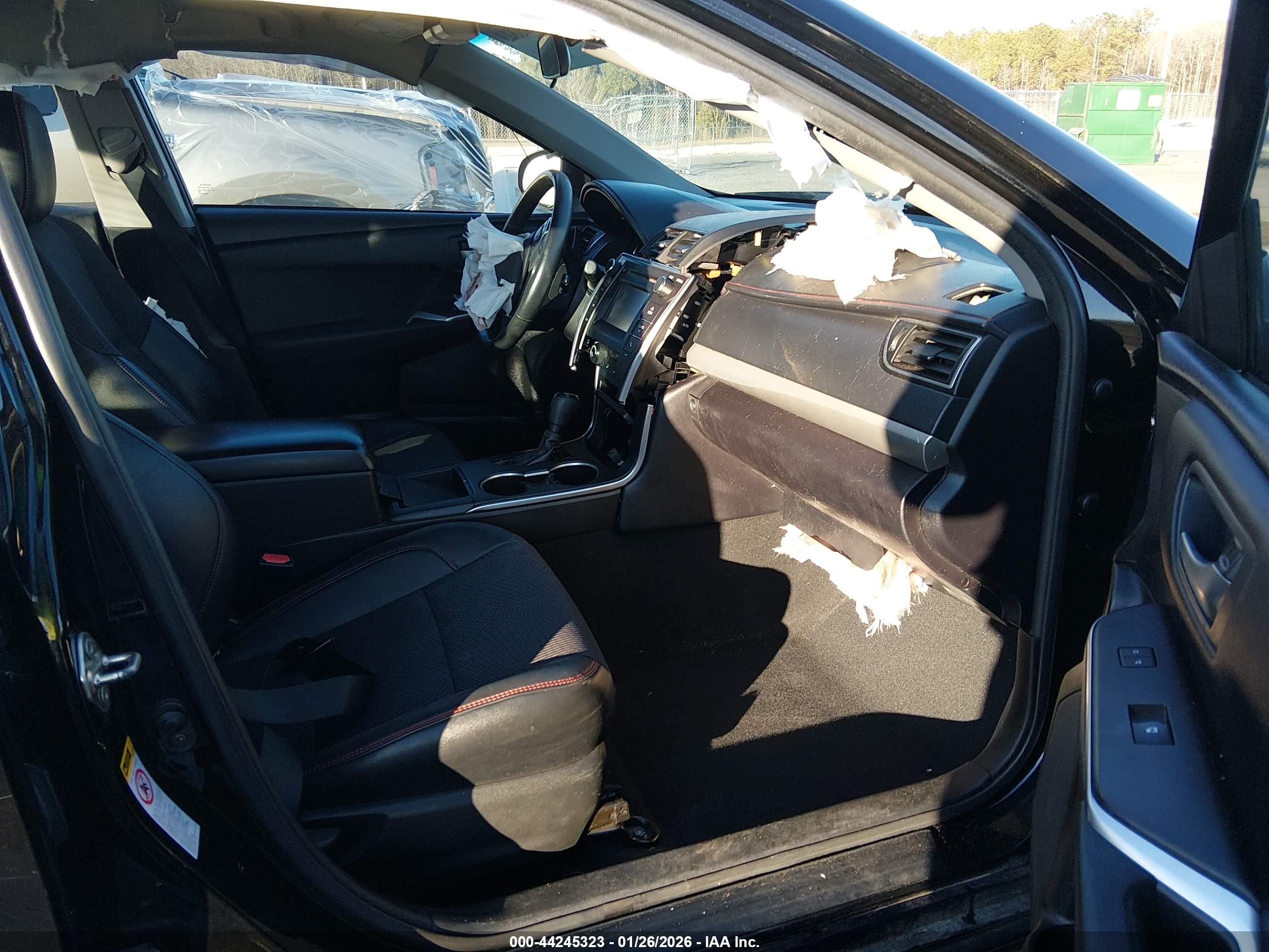 TOYOTA CAMRY image 5