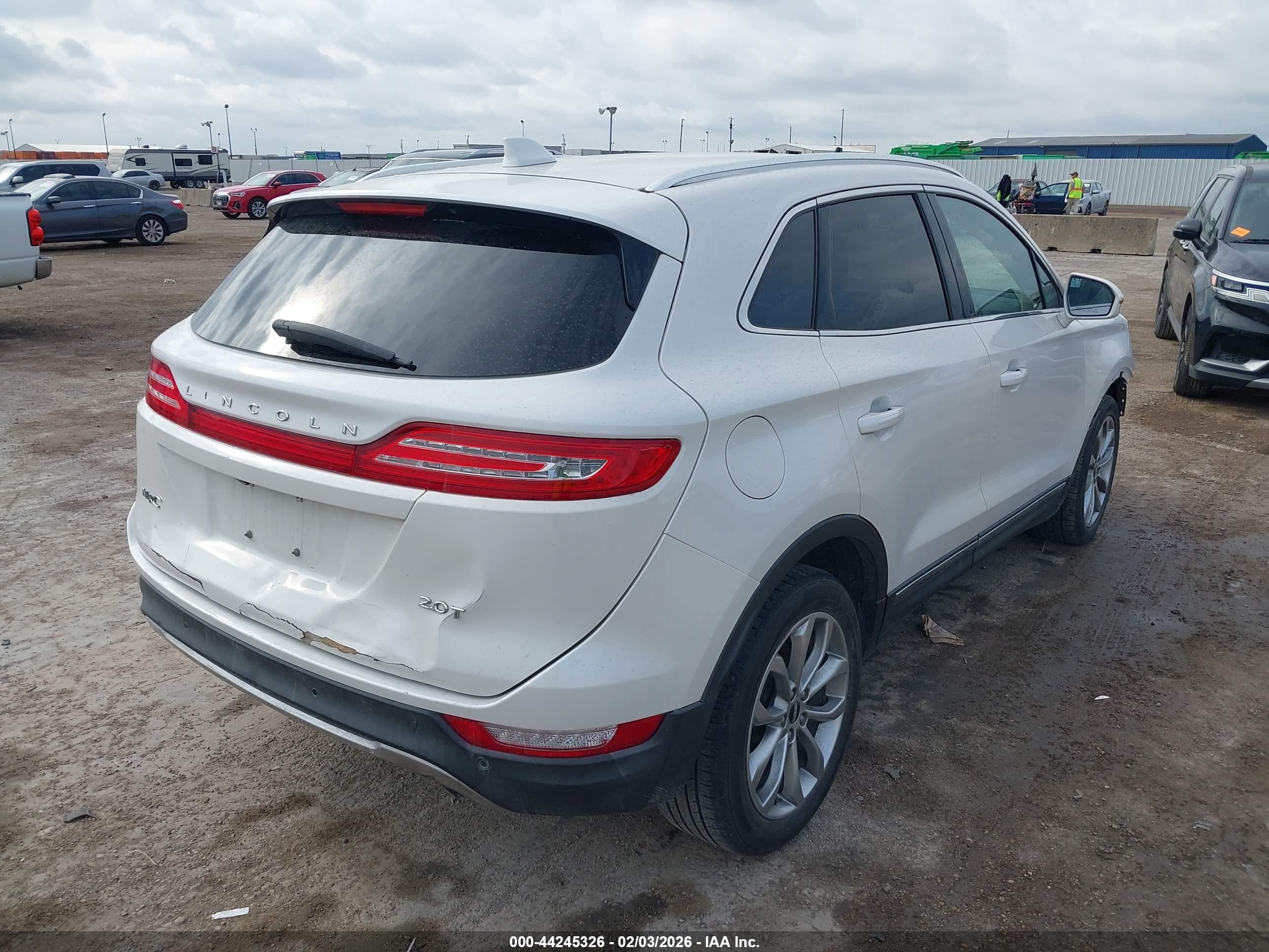 LINCOLN MKC image 4