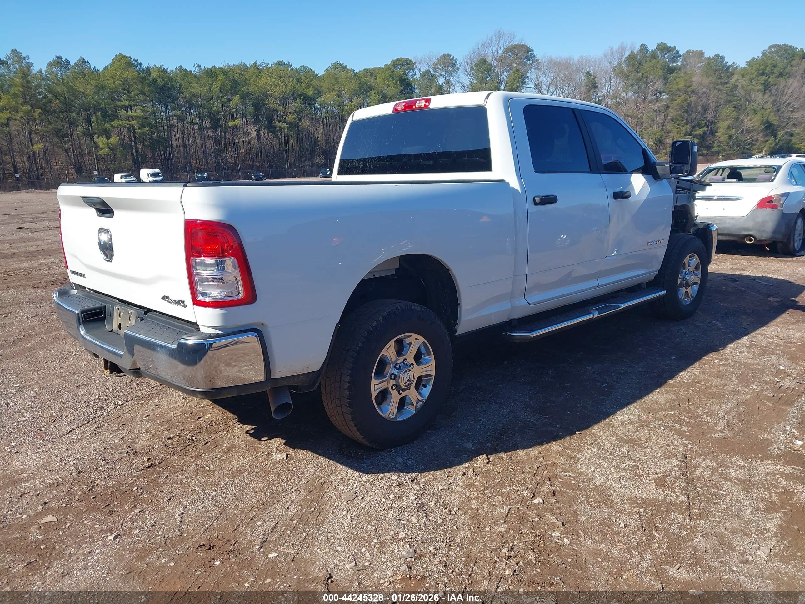 RAM 2500 image 4