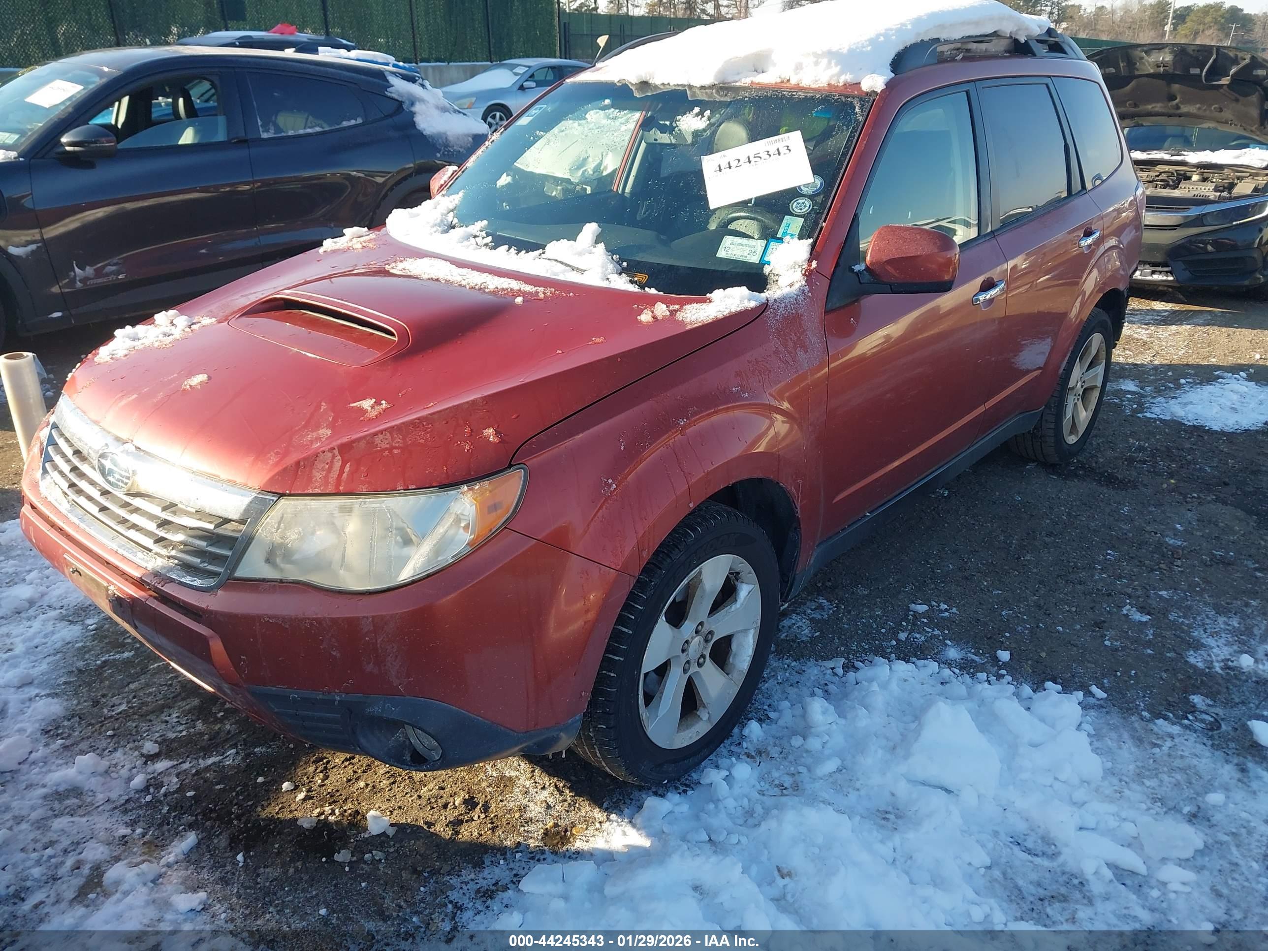 SUBARU FORESTER image 2