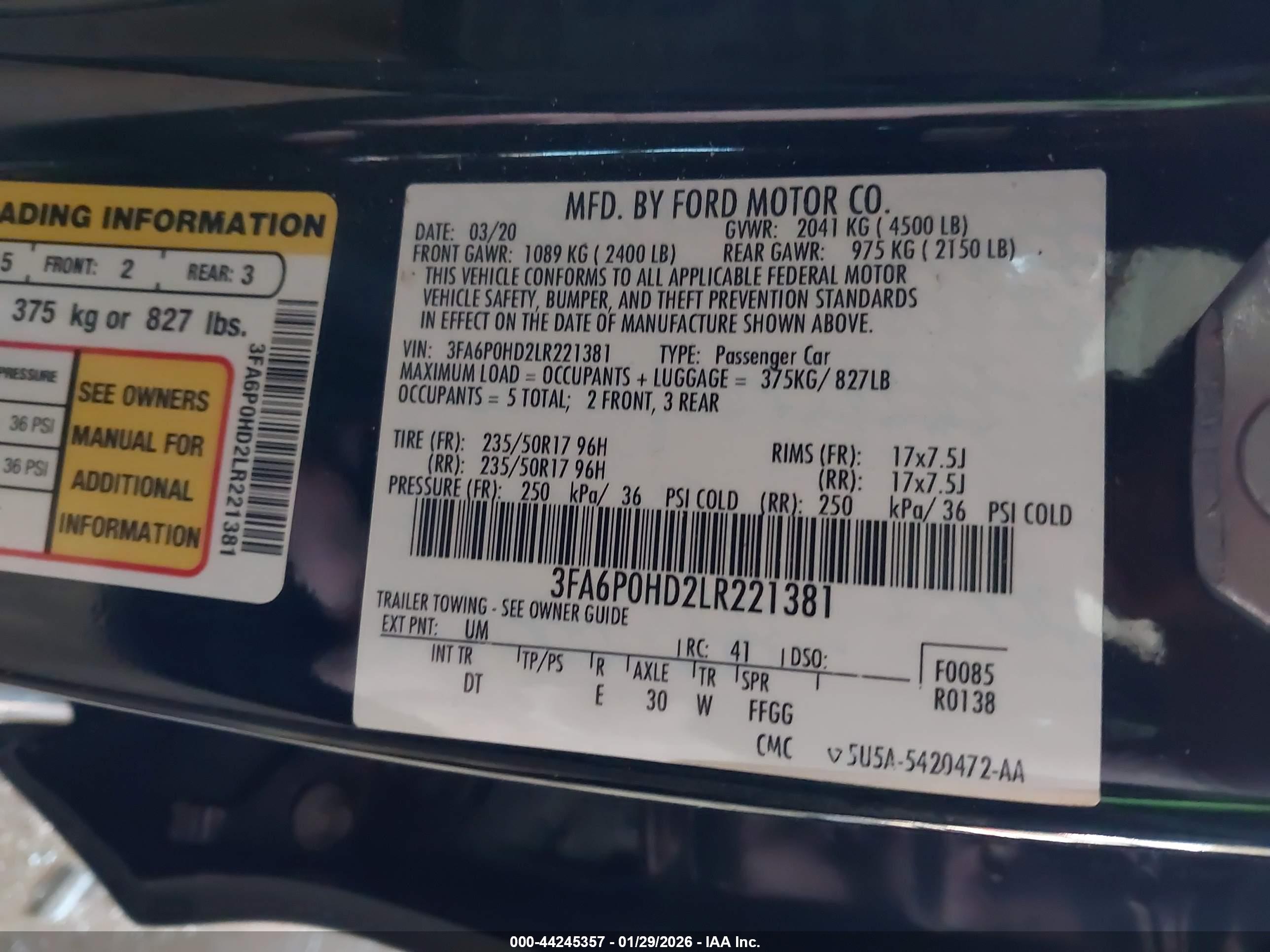 FORD FUSION image 9