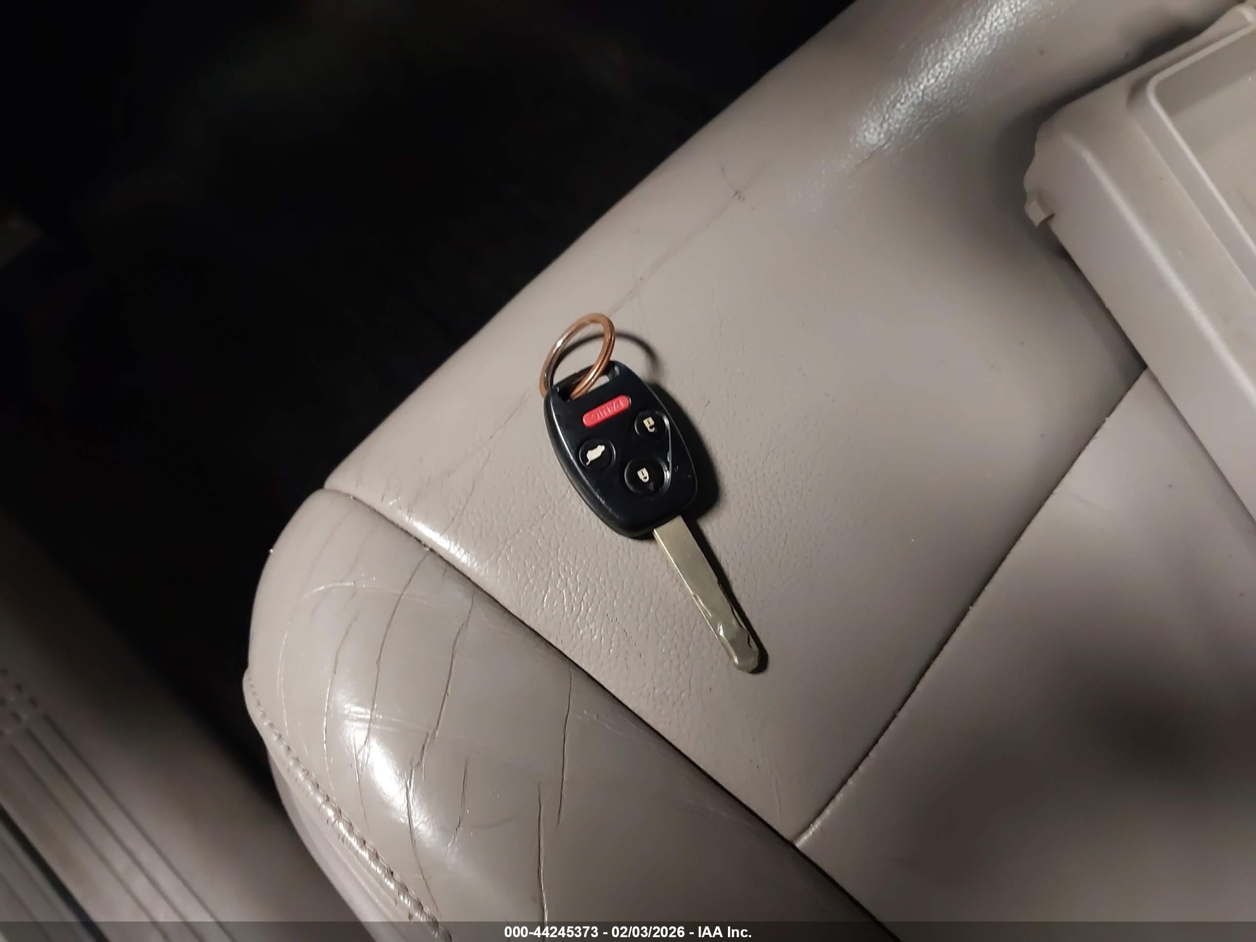 HONDA PILOT image 11