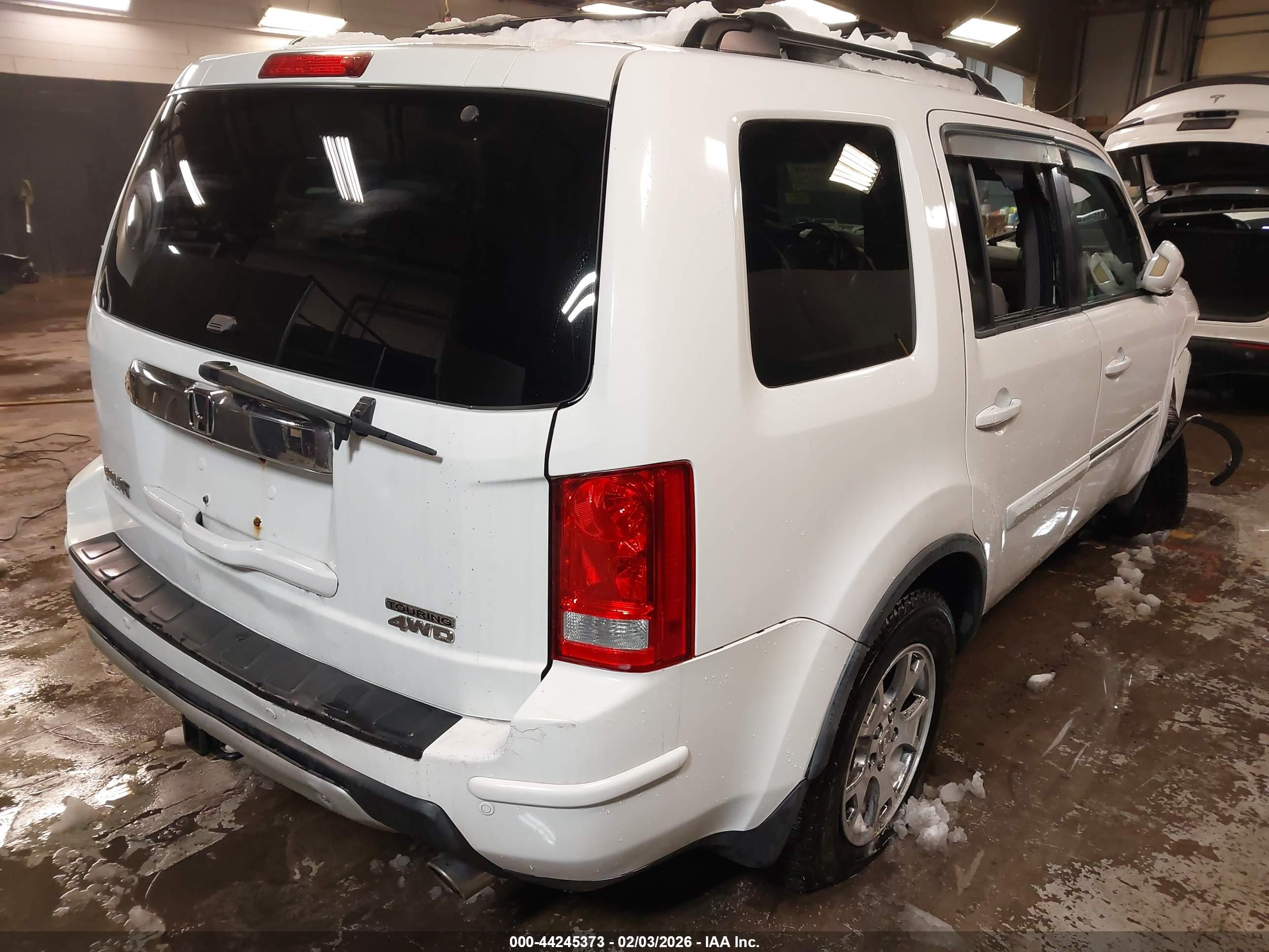 HONDA PILOT image 4