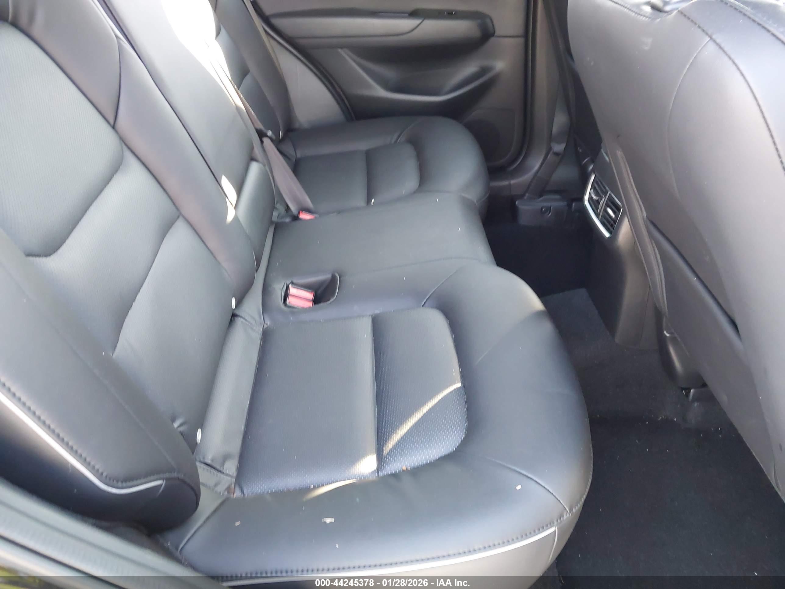 MAZDA CX-5 image 8