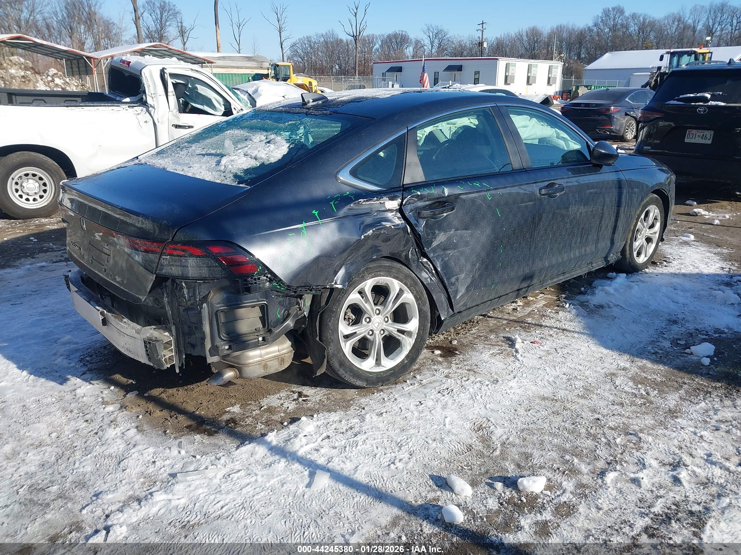 HONDA ACCORD image 4