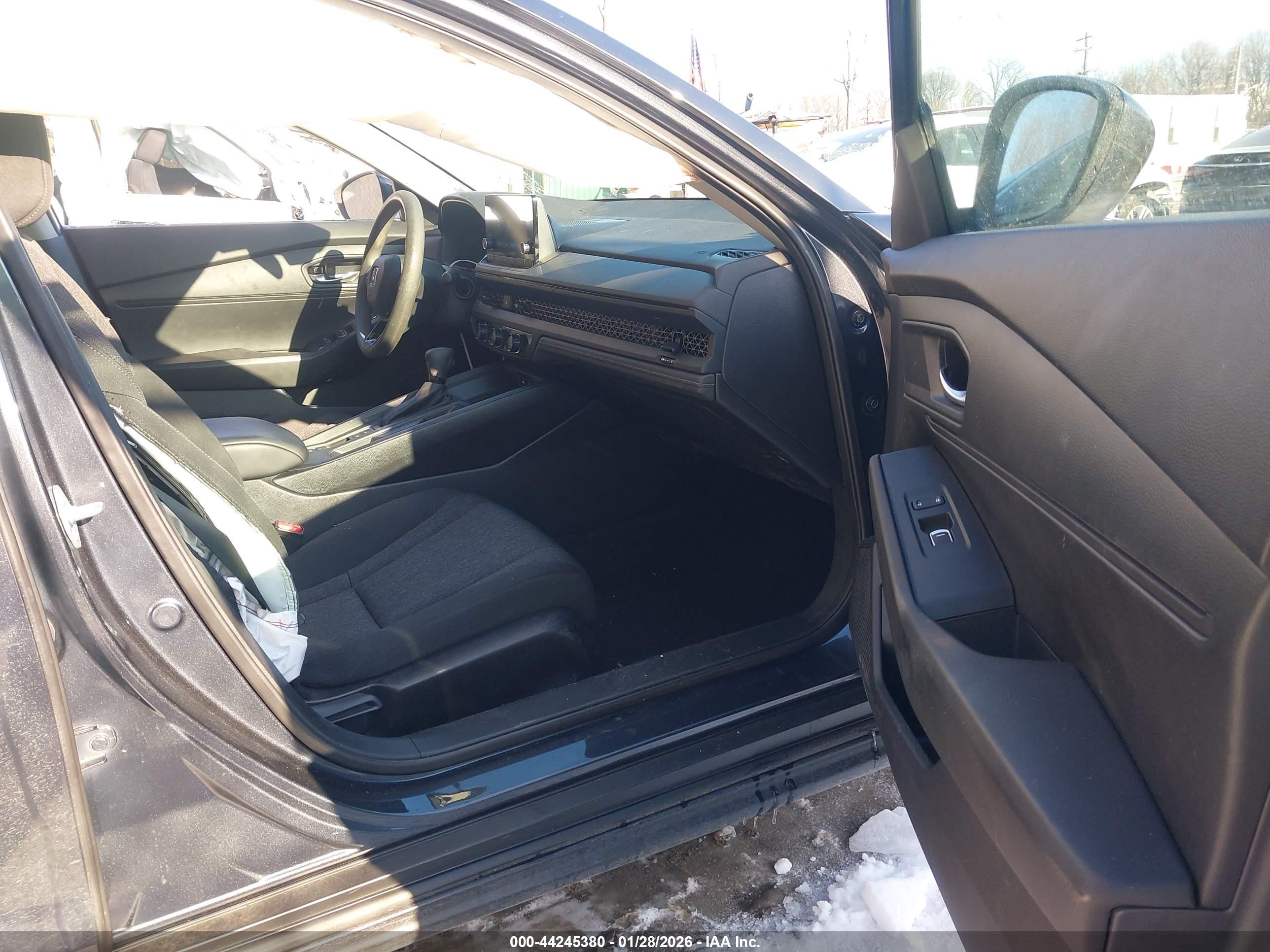 HONDA ACCORD image 5