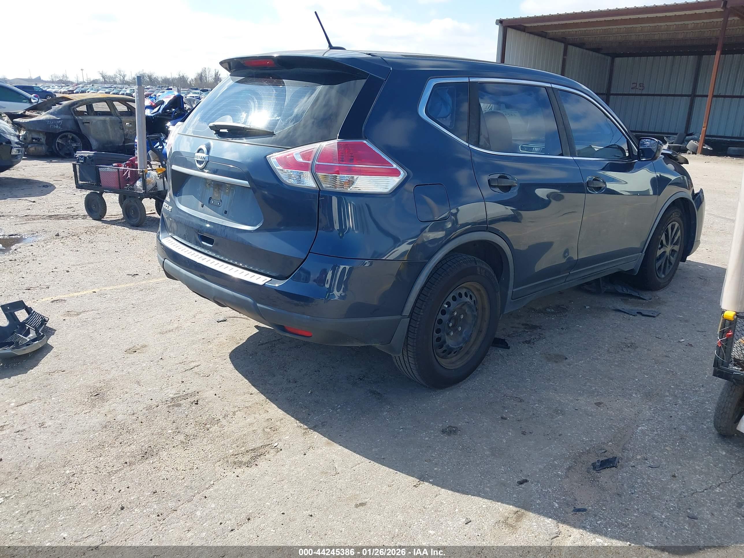 NISSAN ROGUE image 4