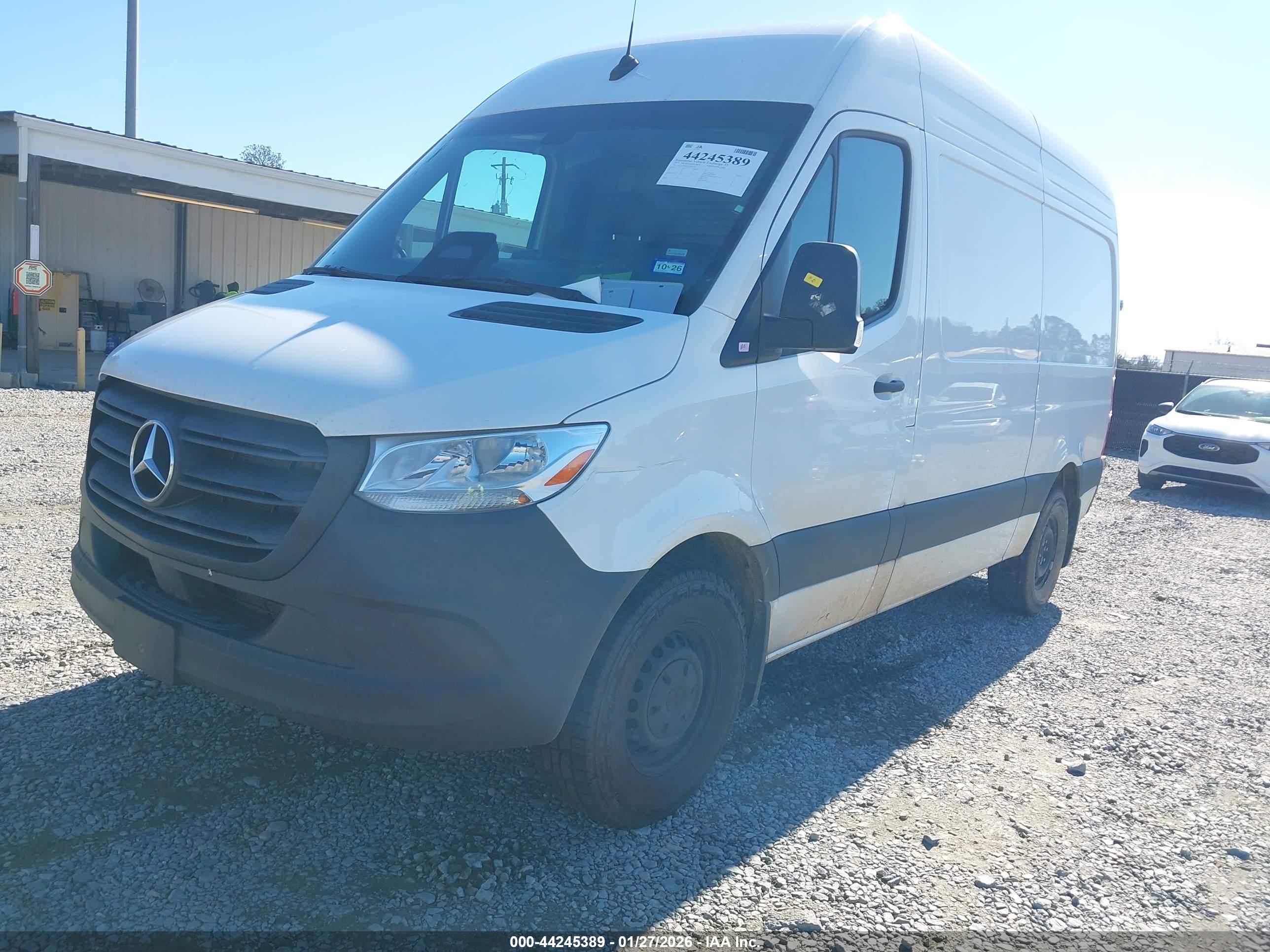 MERCEDES-BENZ SPRINTER image 2