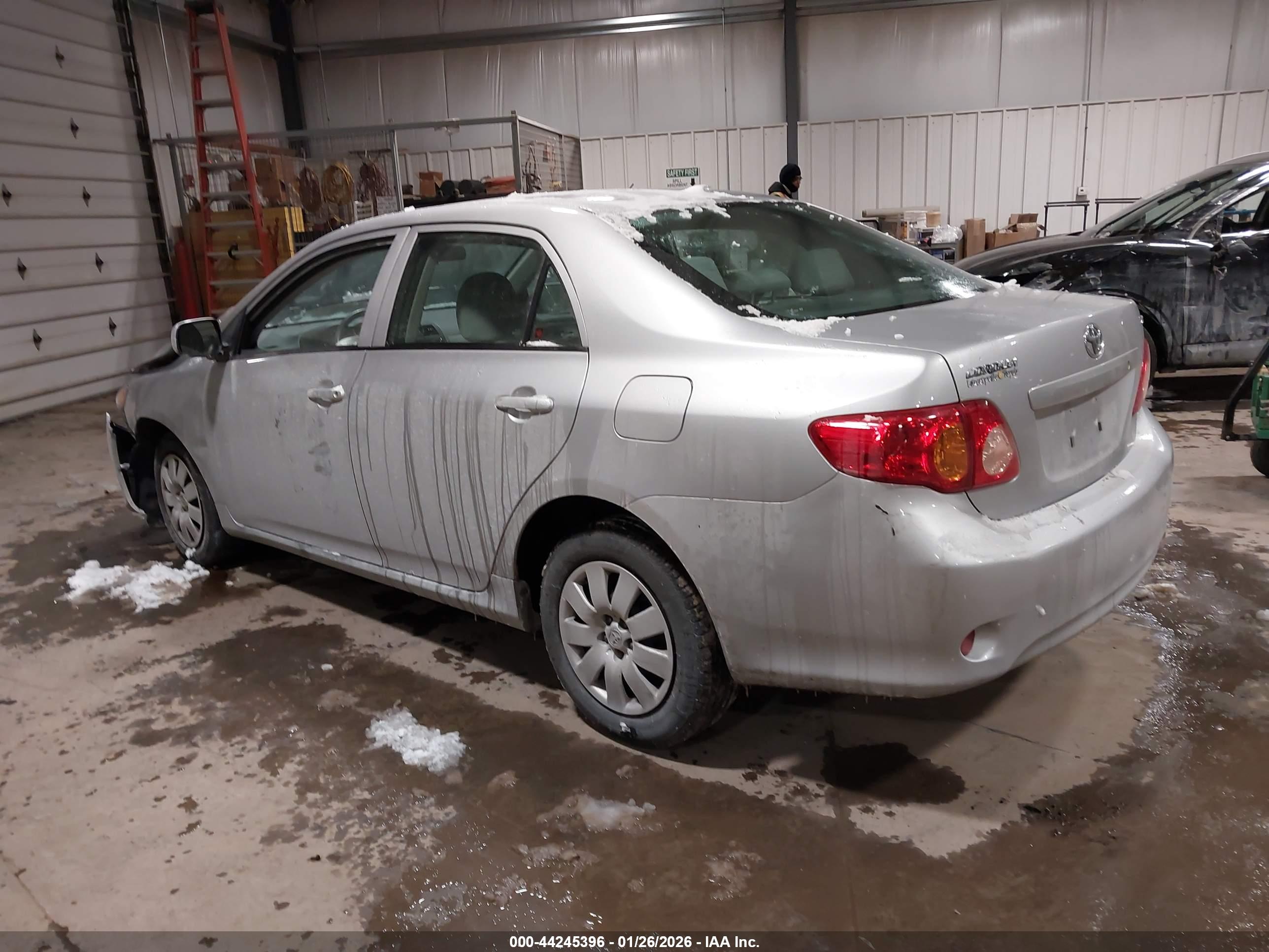 TOYOTA COROLLA image 3