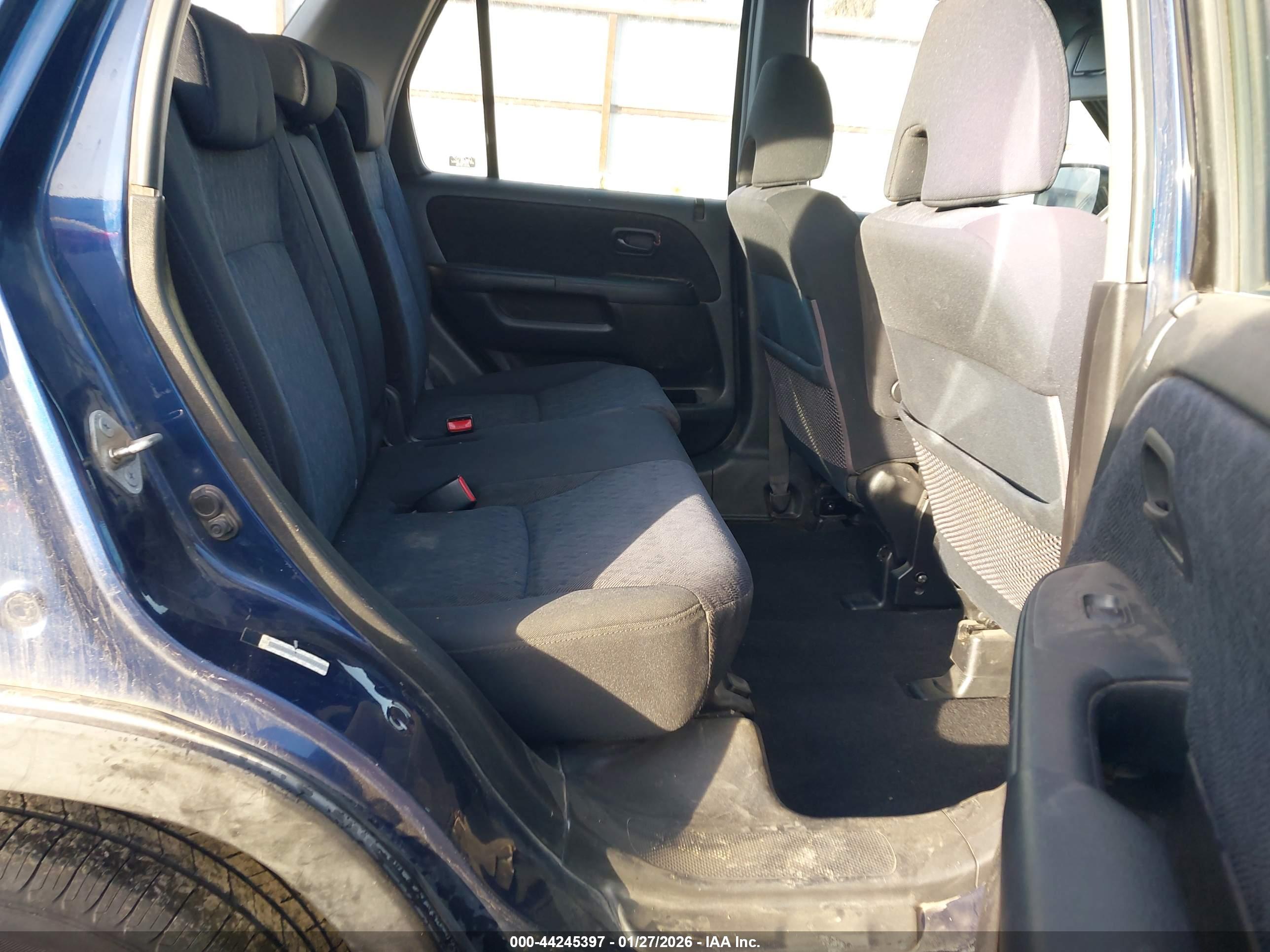 HONDA CR-V image 8