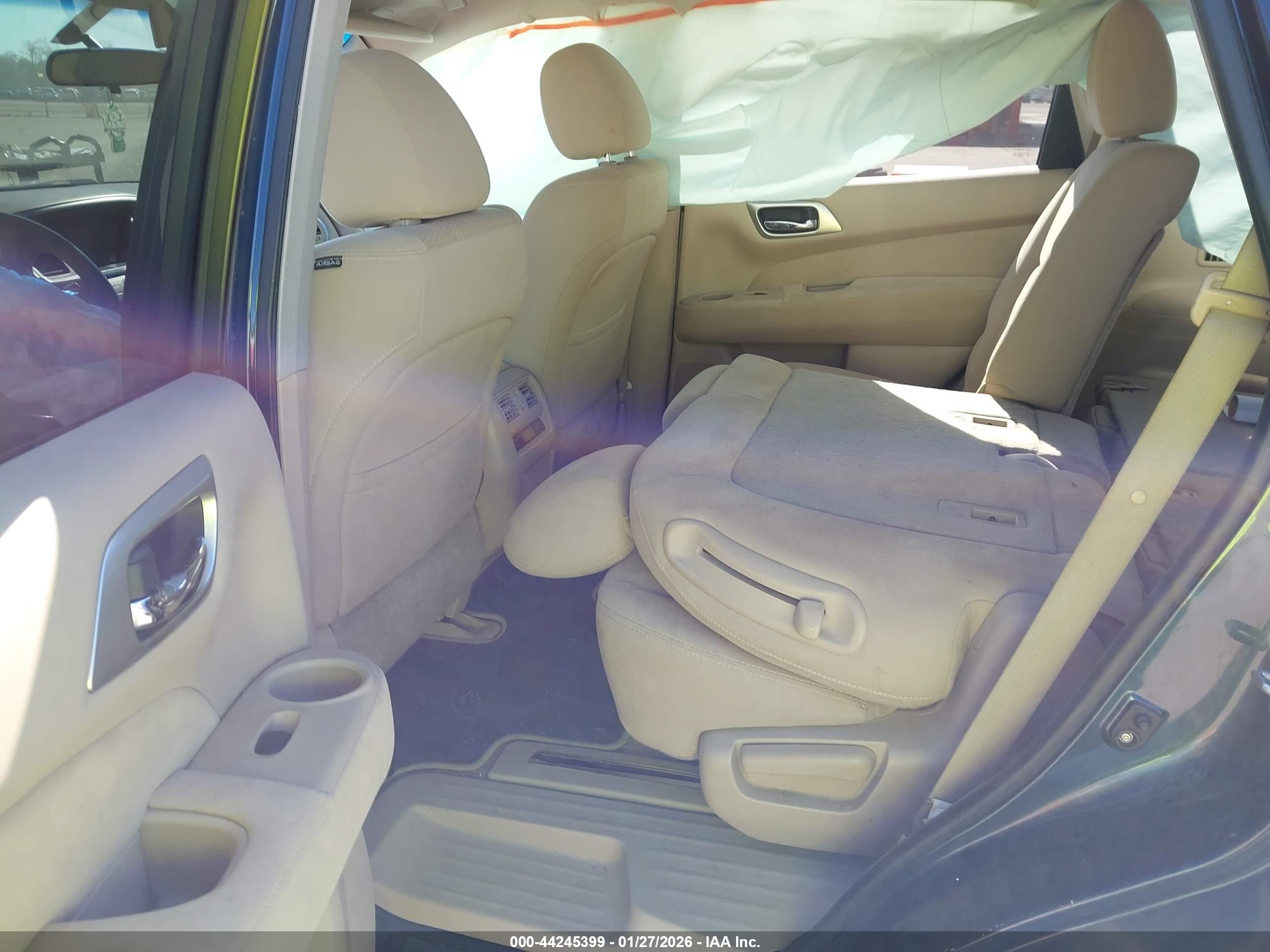 NISSAN PATHFINDER image 8