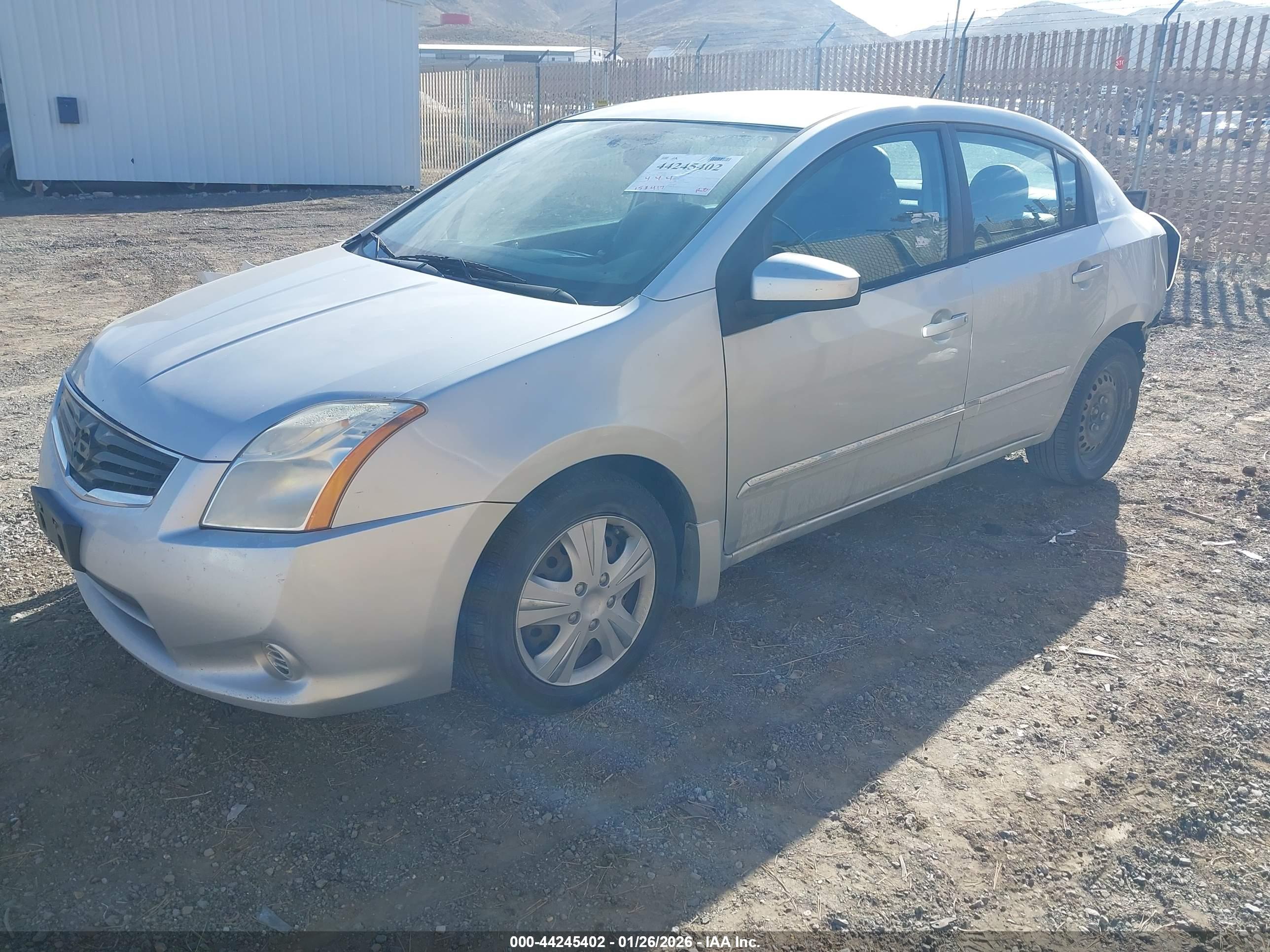 NISSAN SENTRA image 2