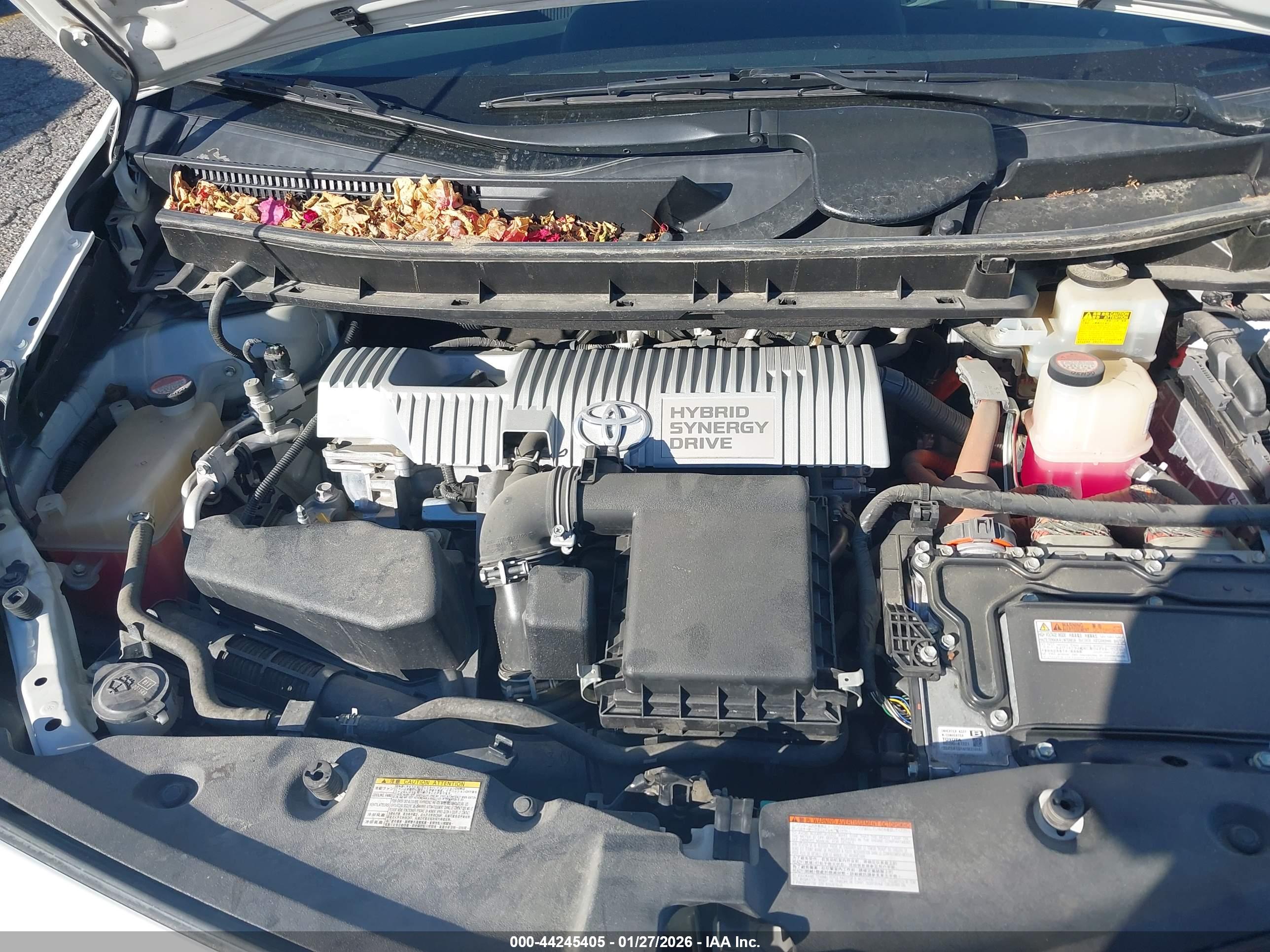 TOYOTA PRIUS image 10