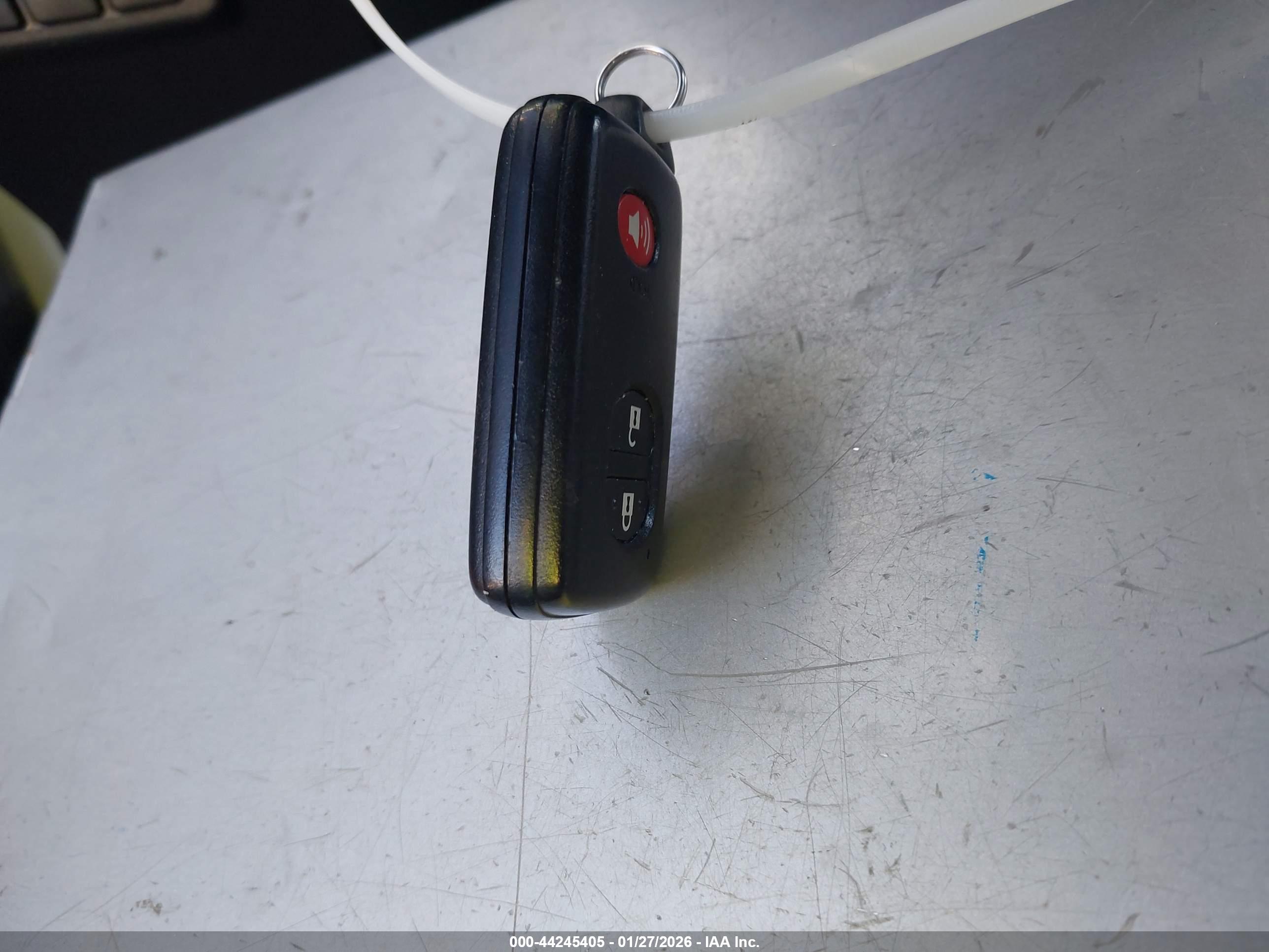 TOYOTA PRIUS image 11