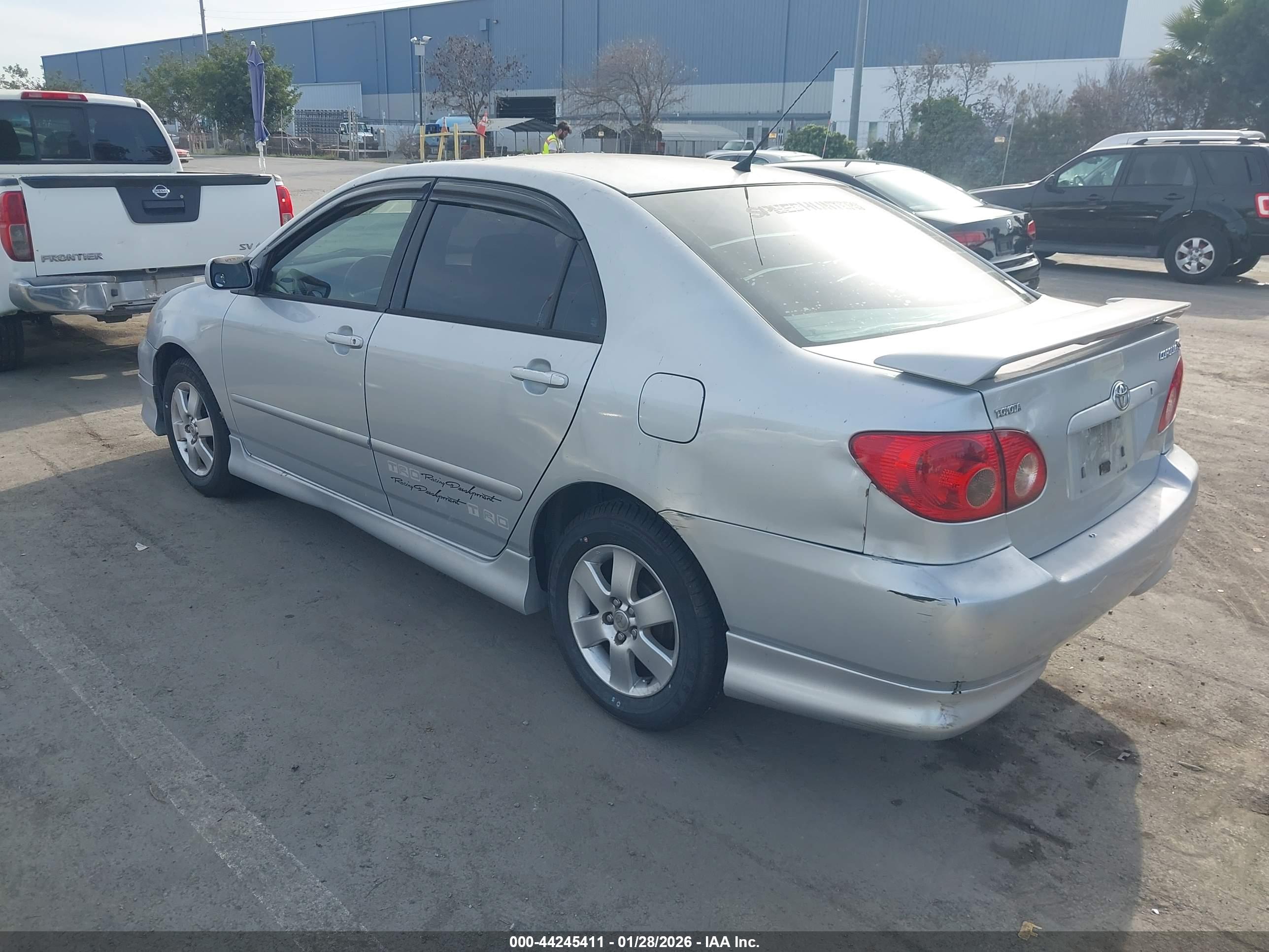 TOYOTA COROLLA image 3