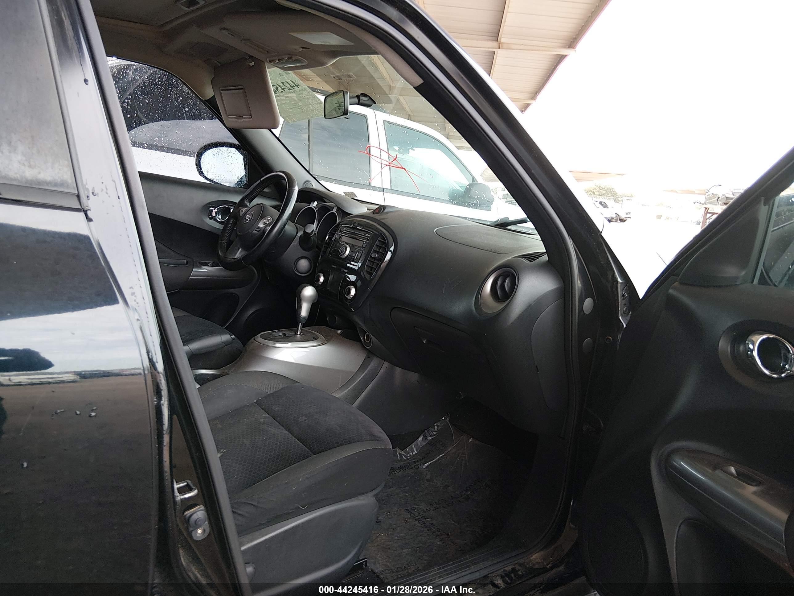 NISSAN JUKE image 5