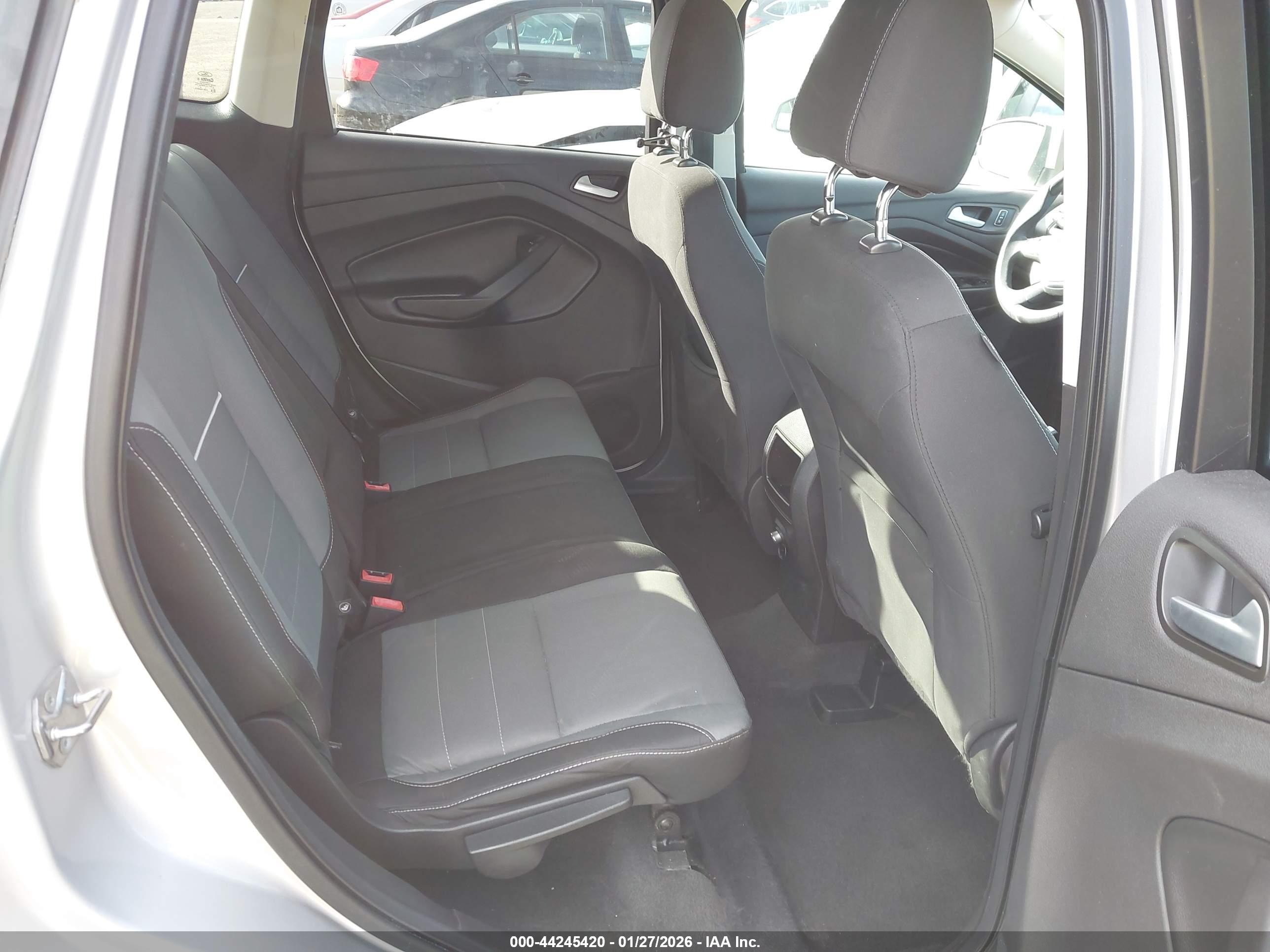 FORD ESCAPE image 8