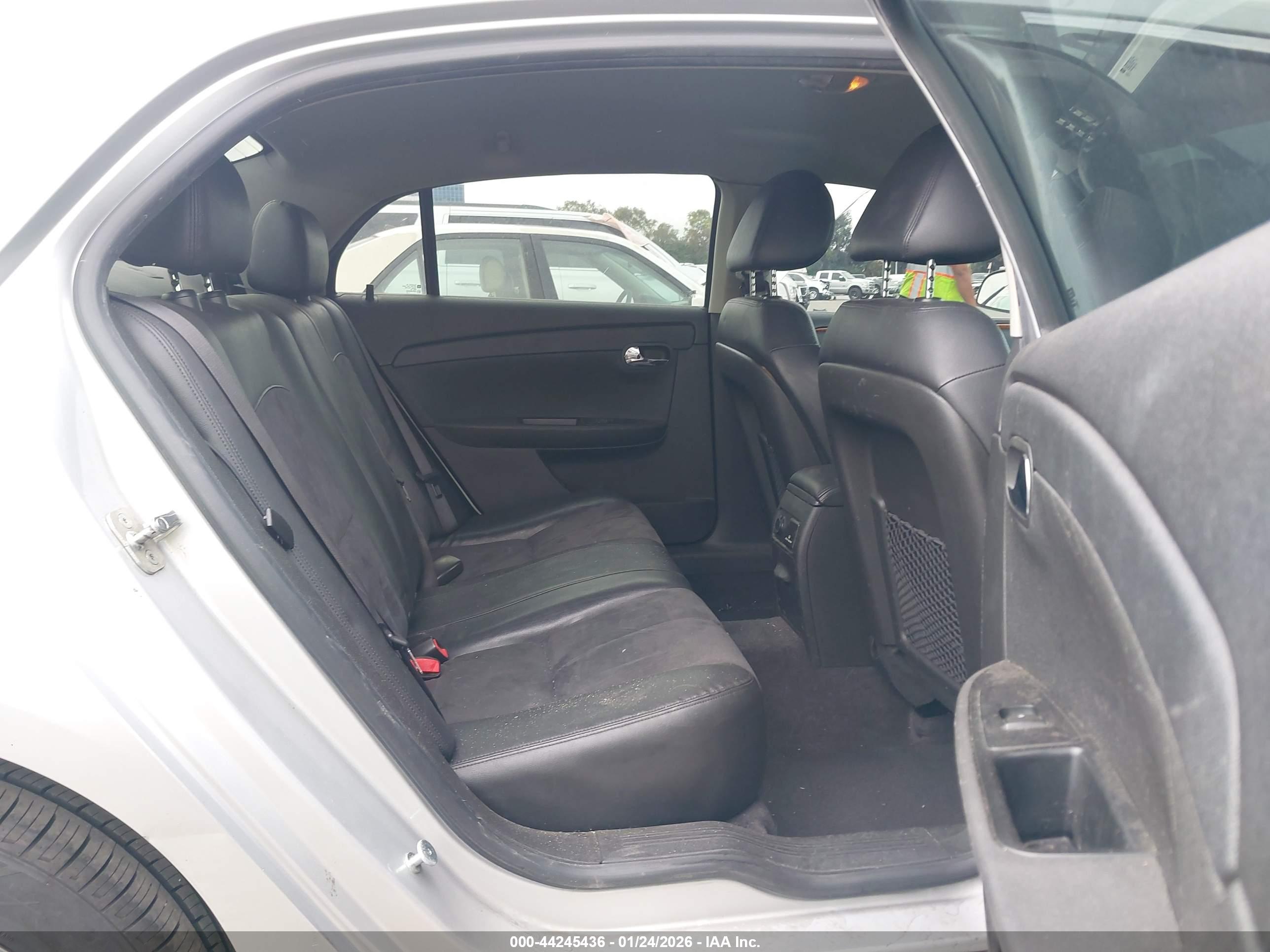 CHEVROLET MALIBU image 8