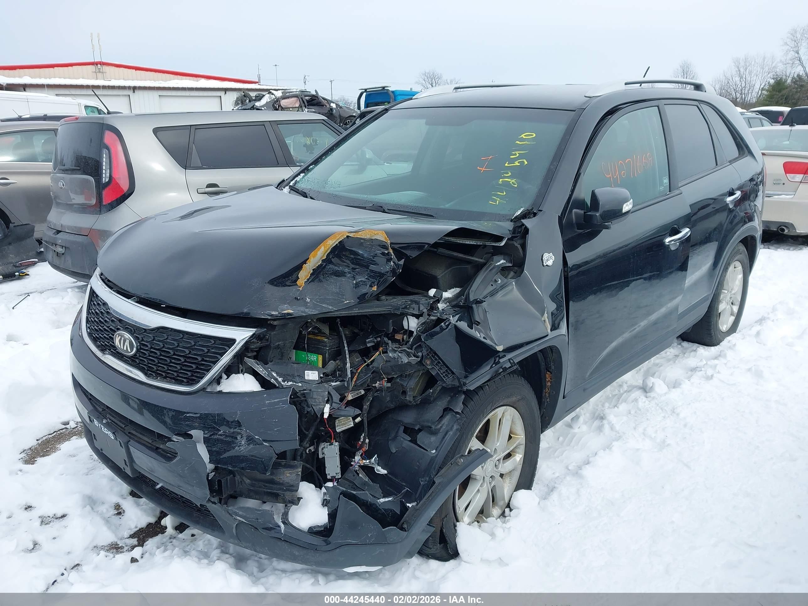 KIA SORENTO image 2