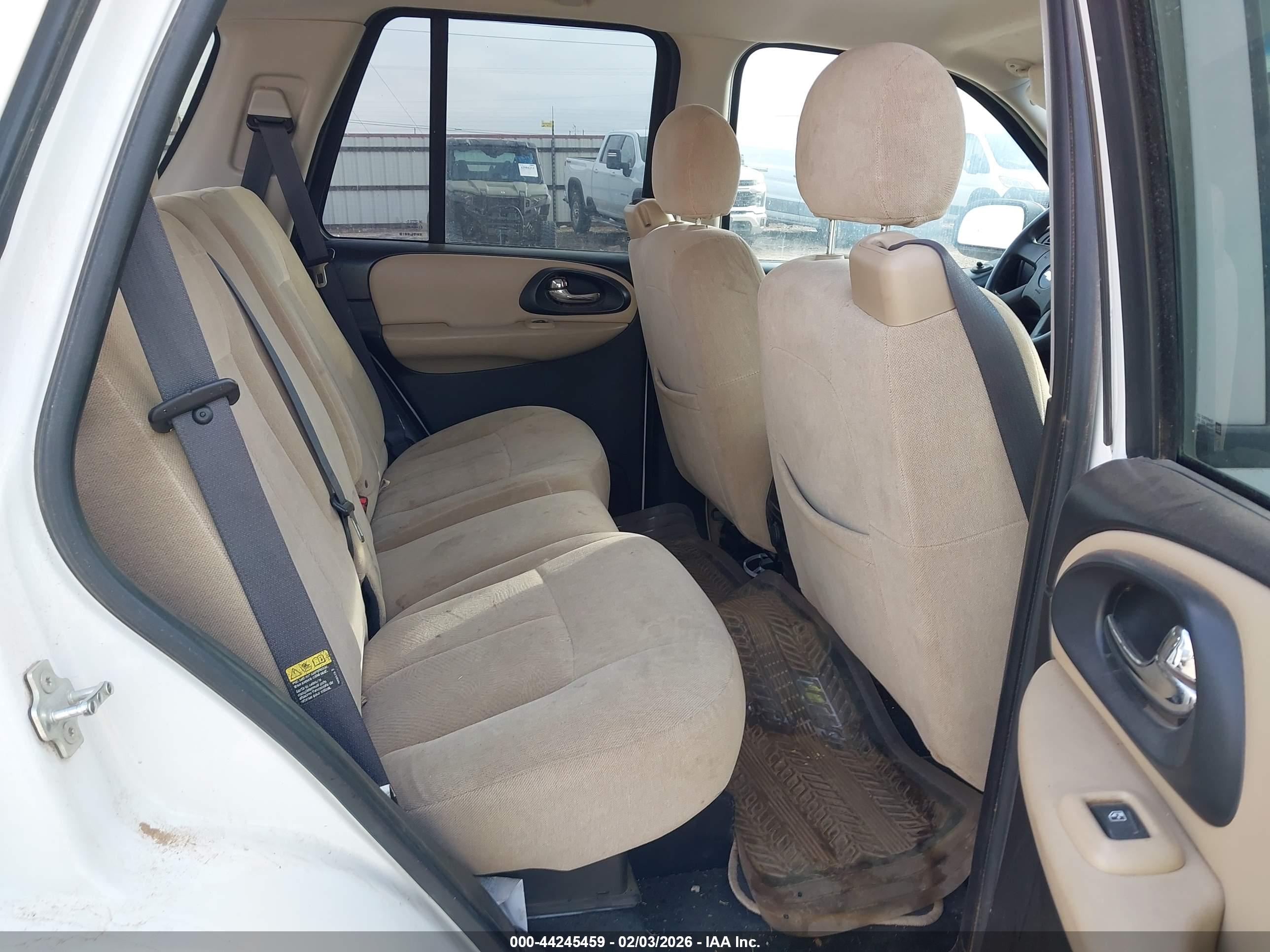 CHEVROLET TRAILBLAZER image 8