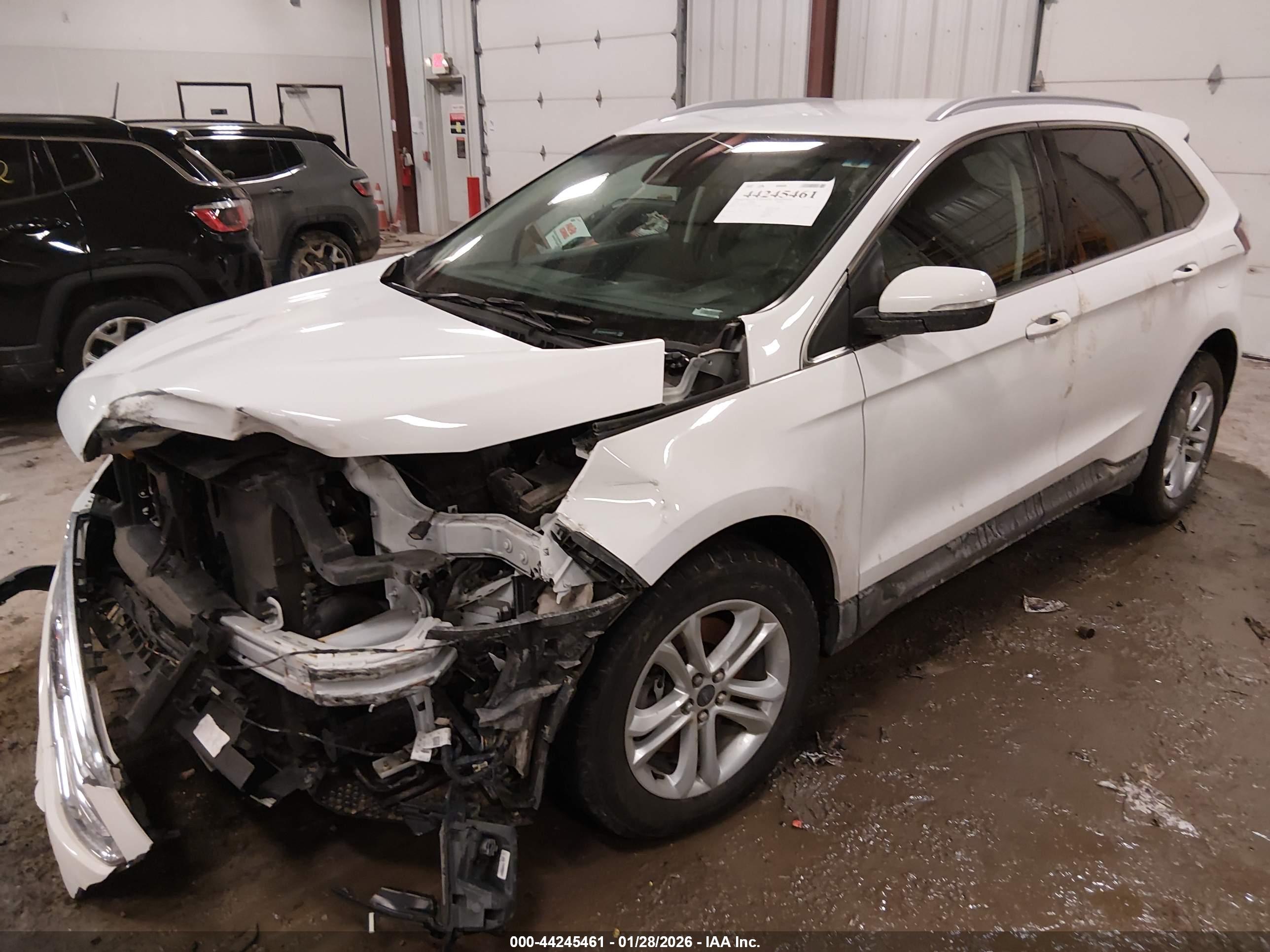 FORD EDGE image 2