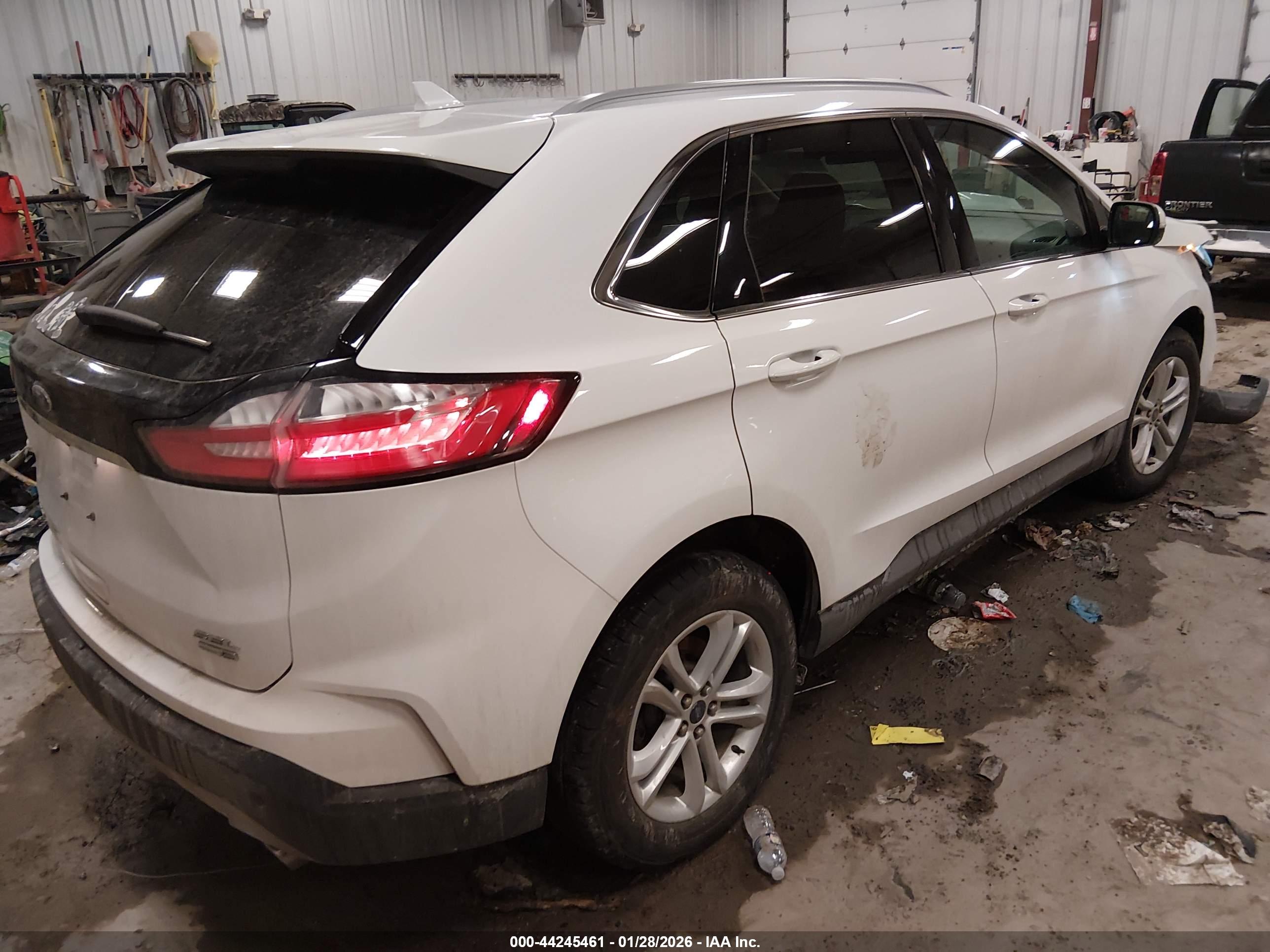 FORD EDGE image 4