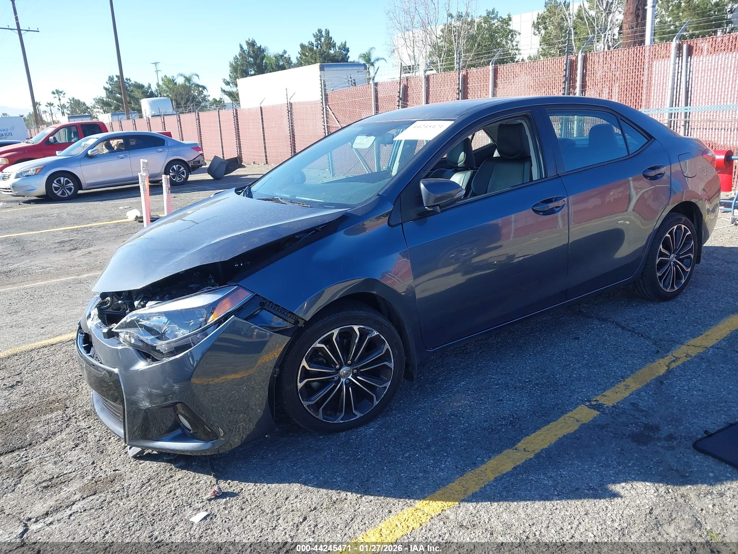 TOYOTA COROLLA image 2