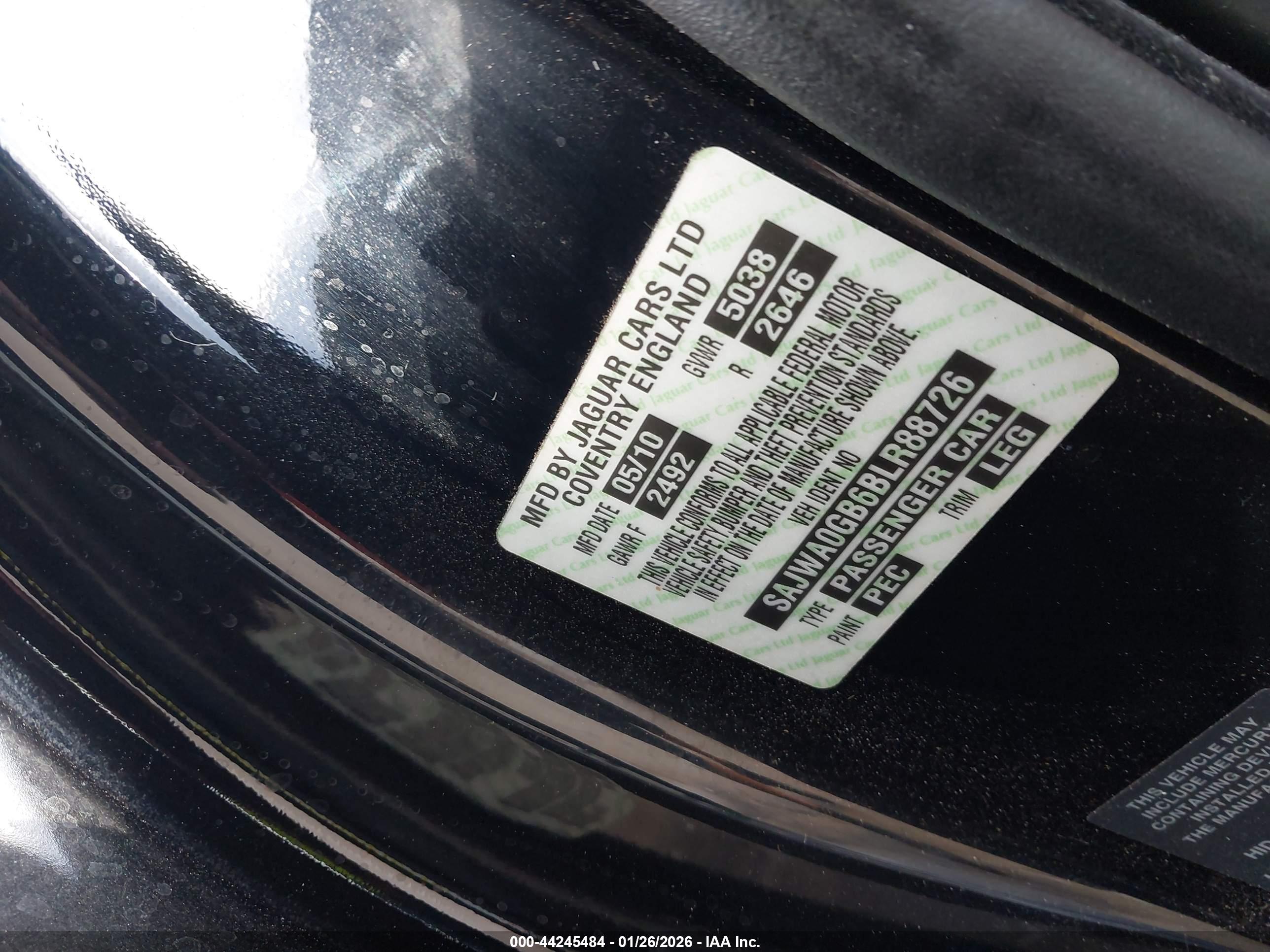 JAGUAR XF image 9