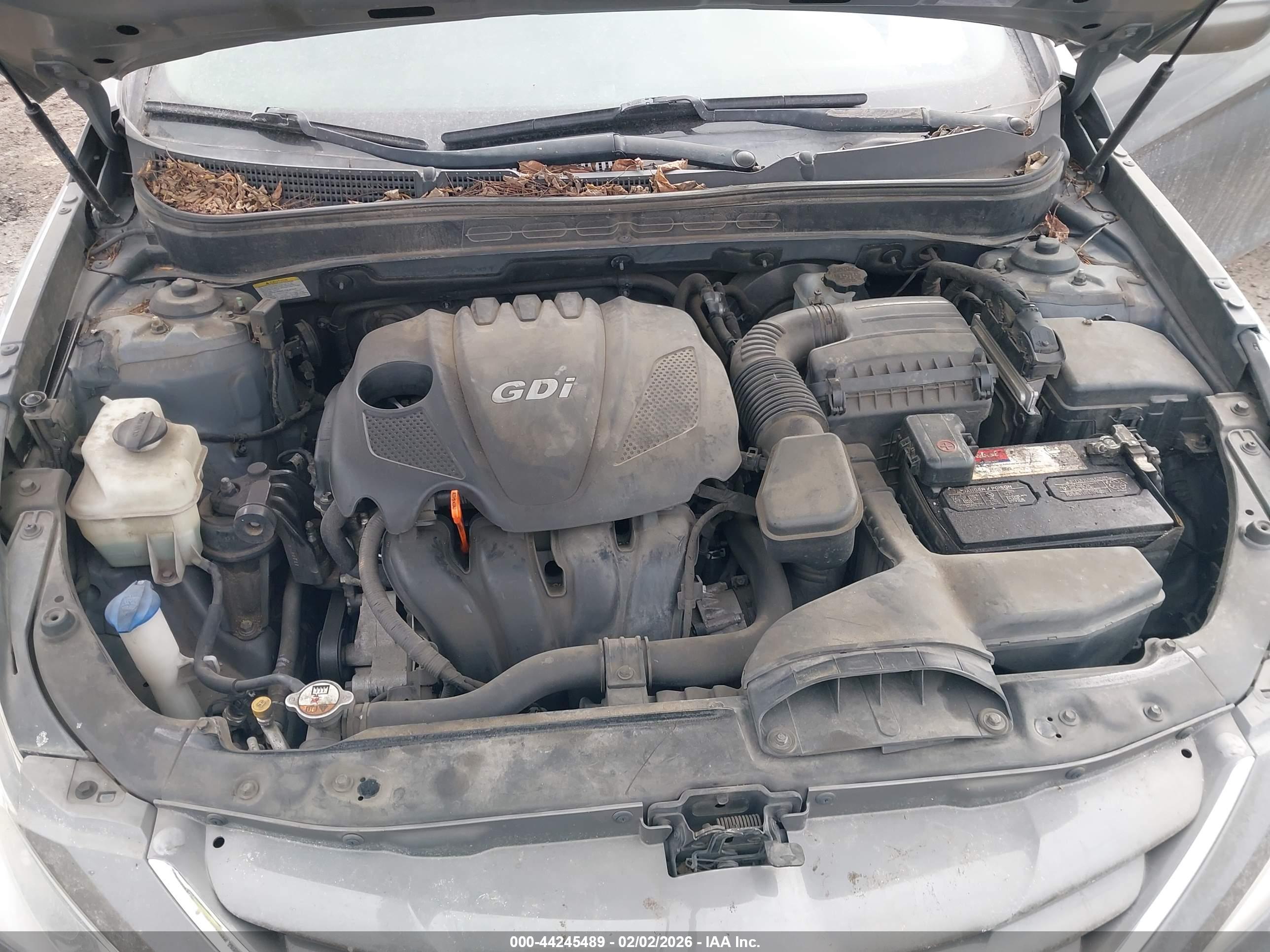 HYUNDAI SANTA image 10
