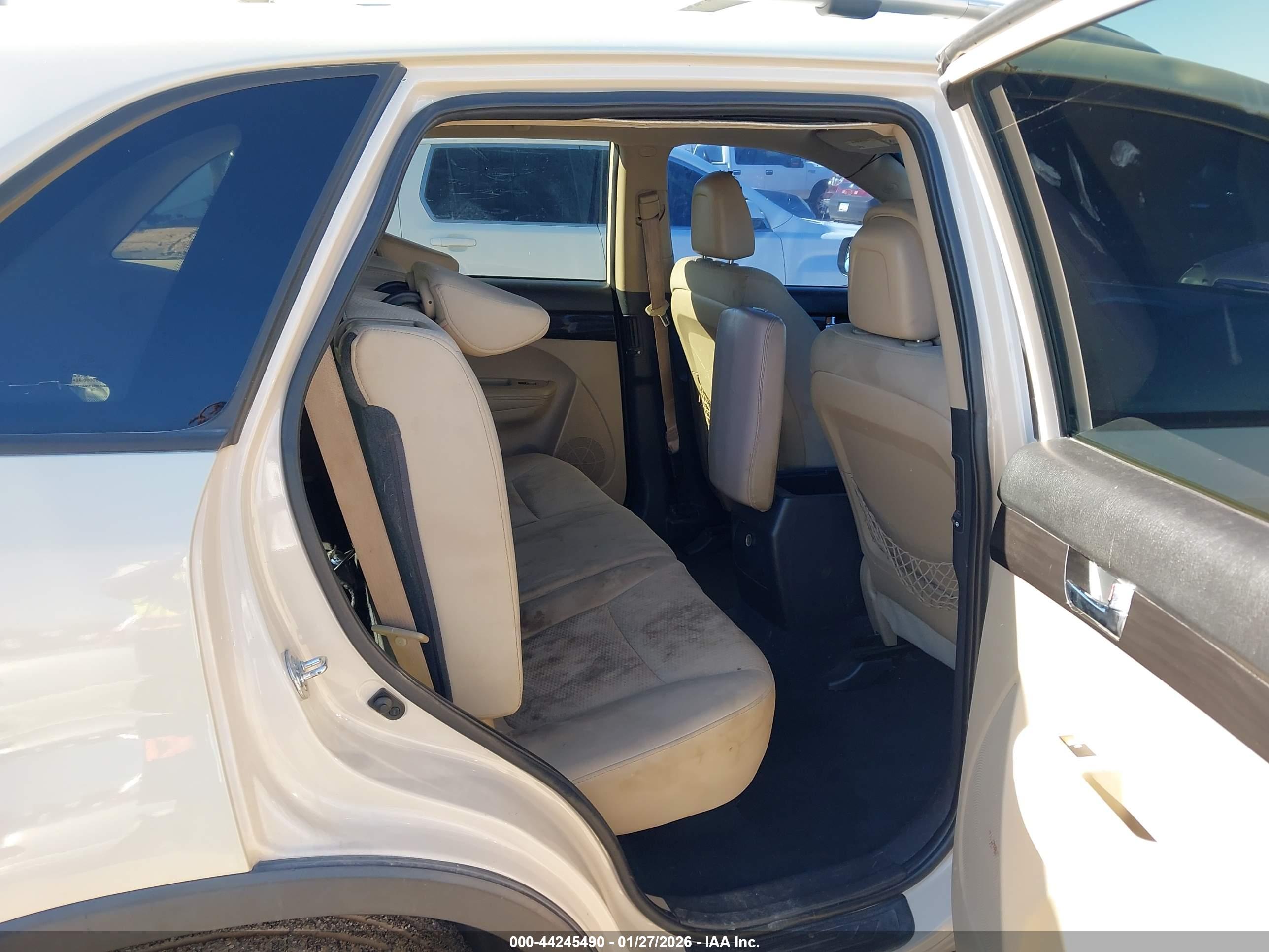 KIA SORENTO image 8