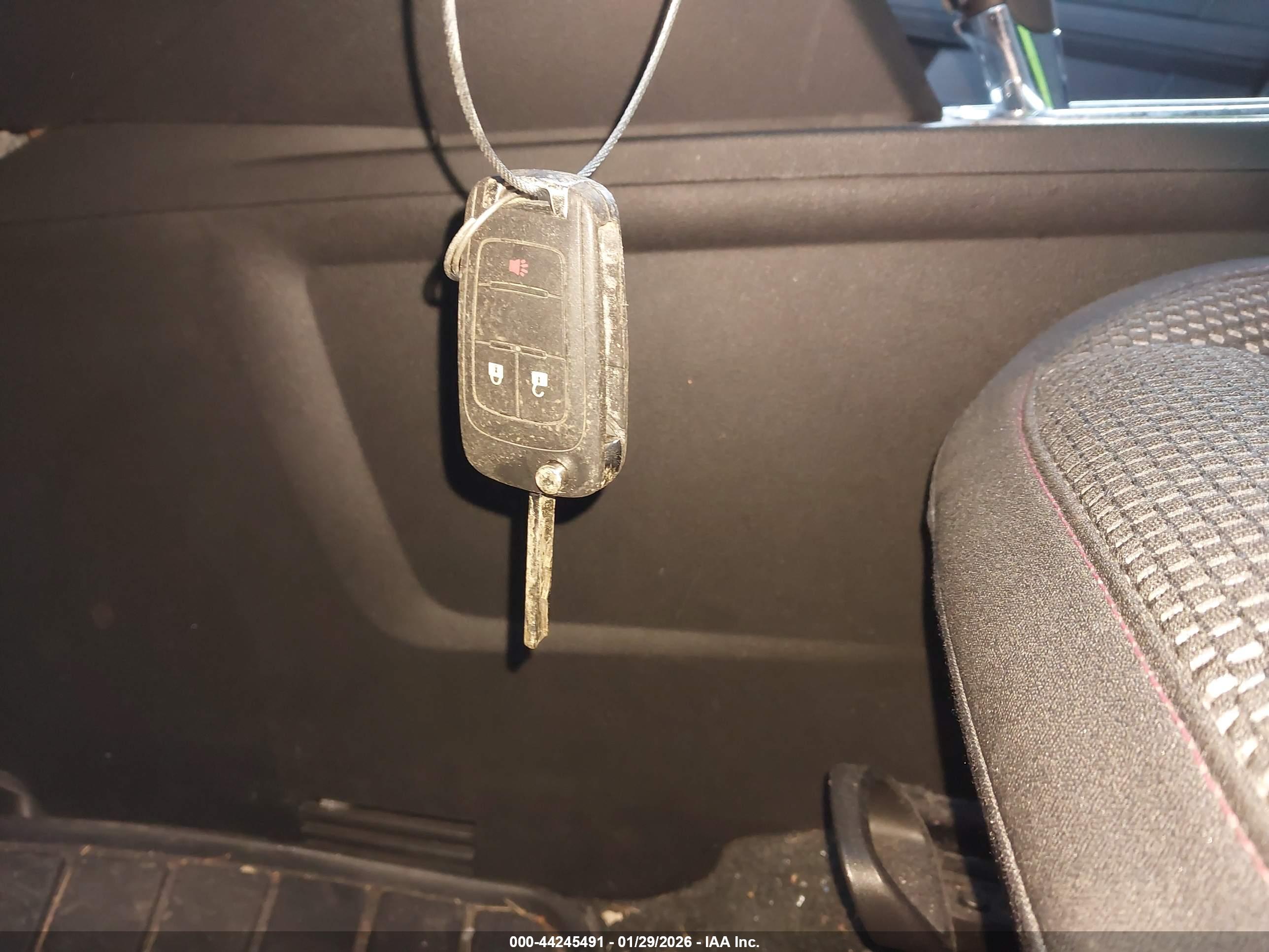 CHEVROLET EQUINOX image 11