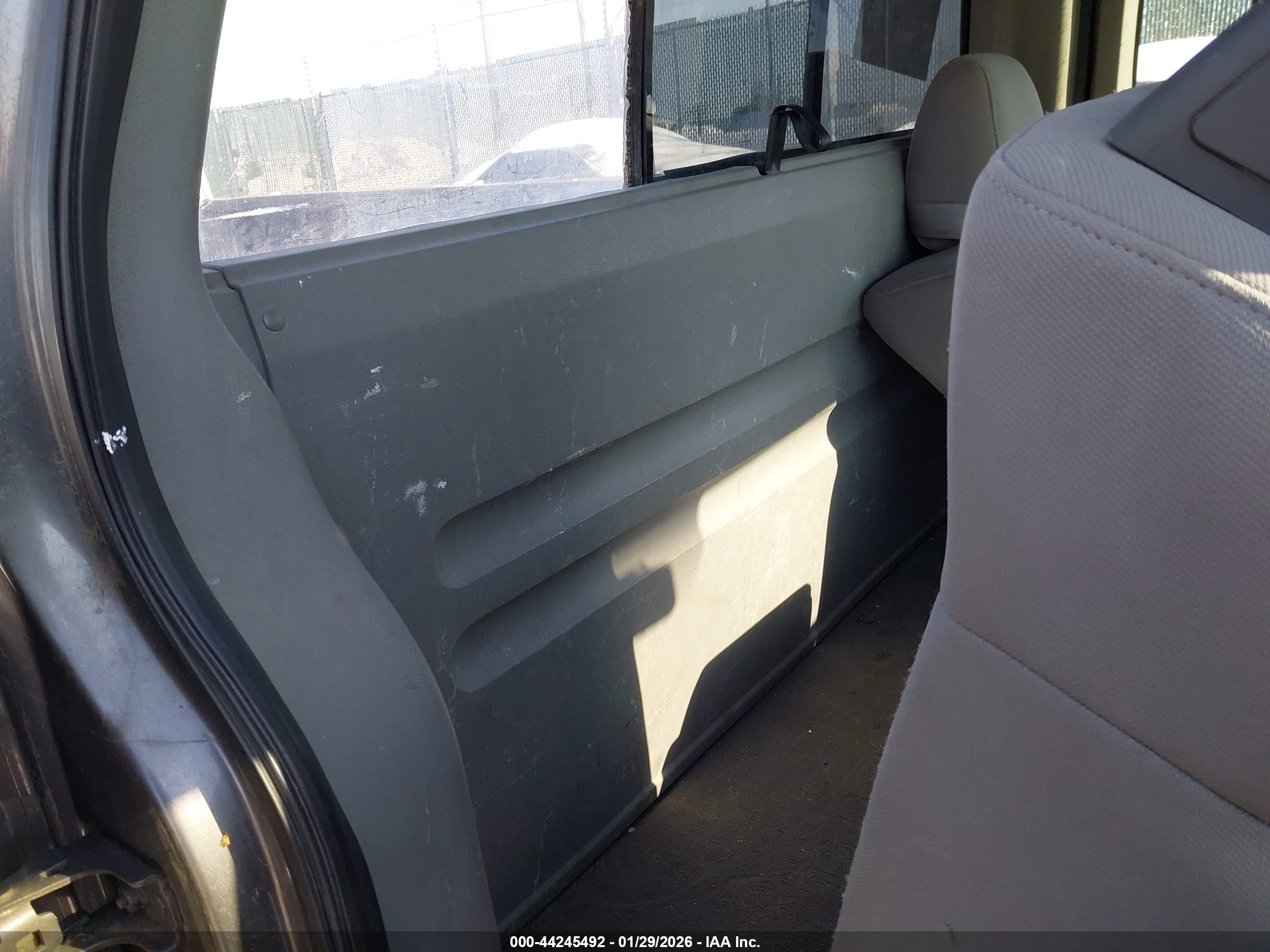 FORD F-150 image 8