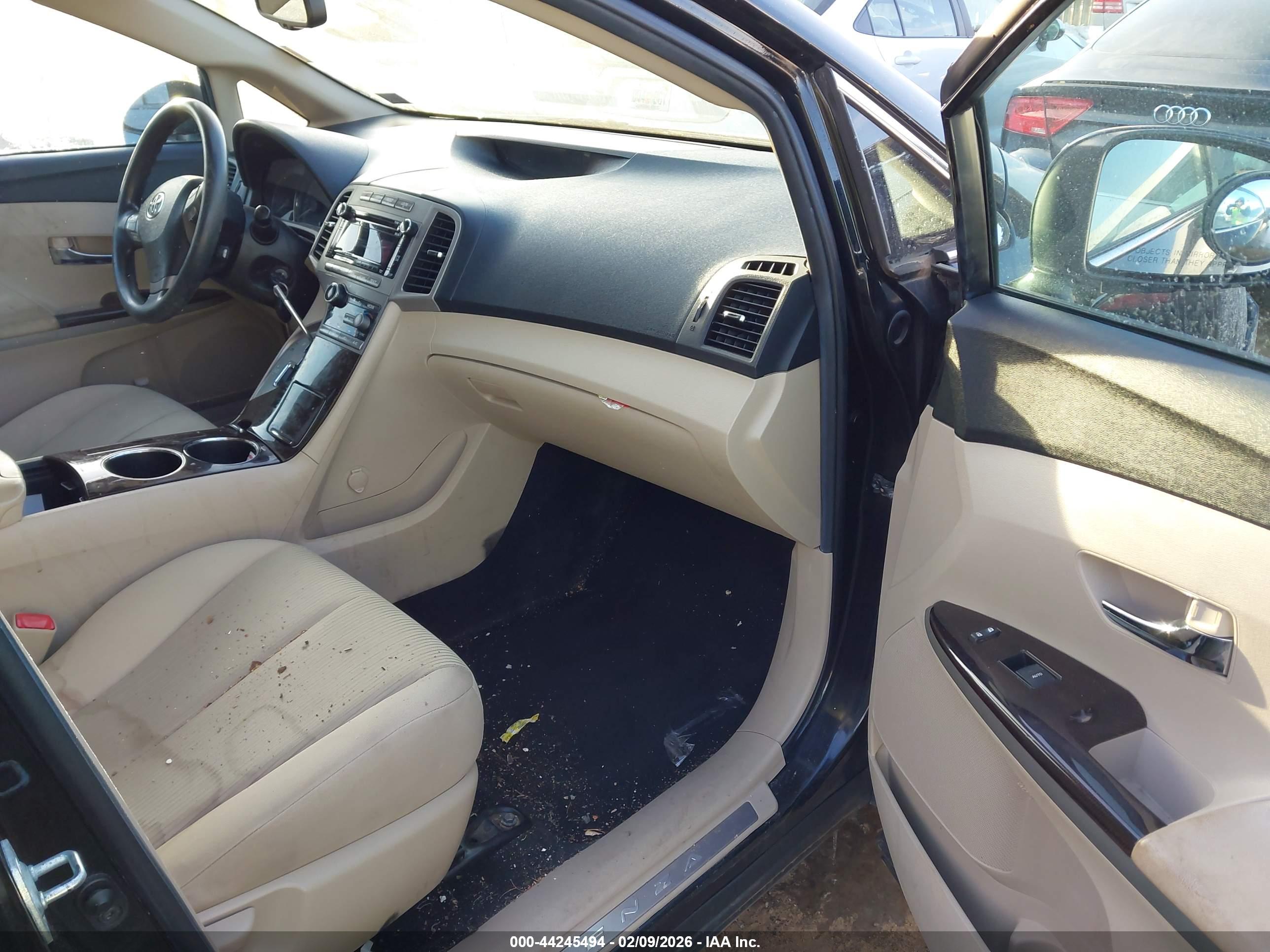 TOYOTA VENZA image 5