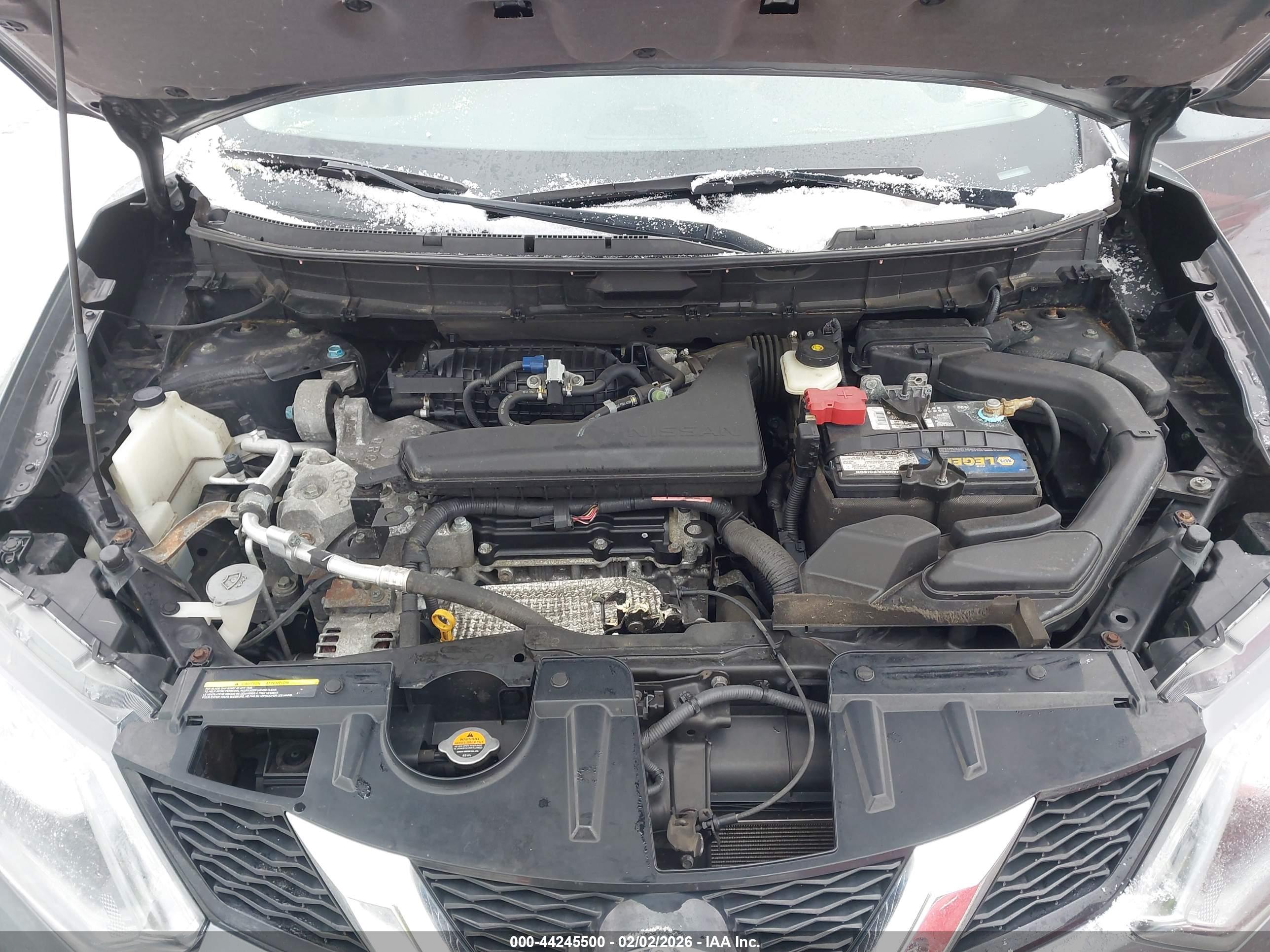 NISSAN ROGUE image 10