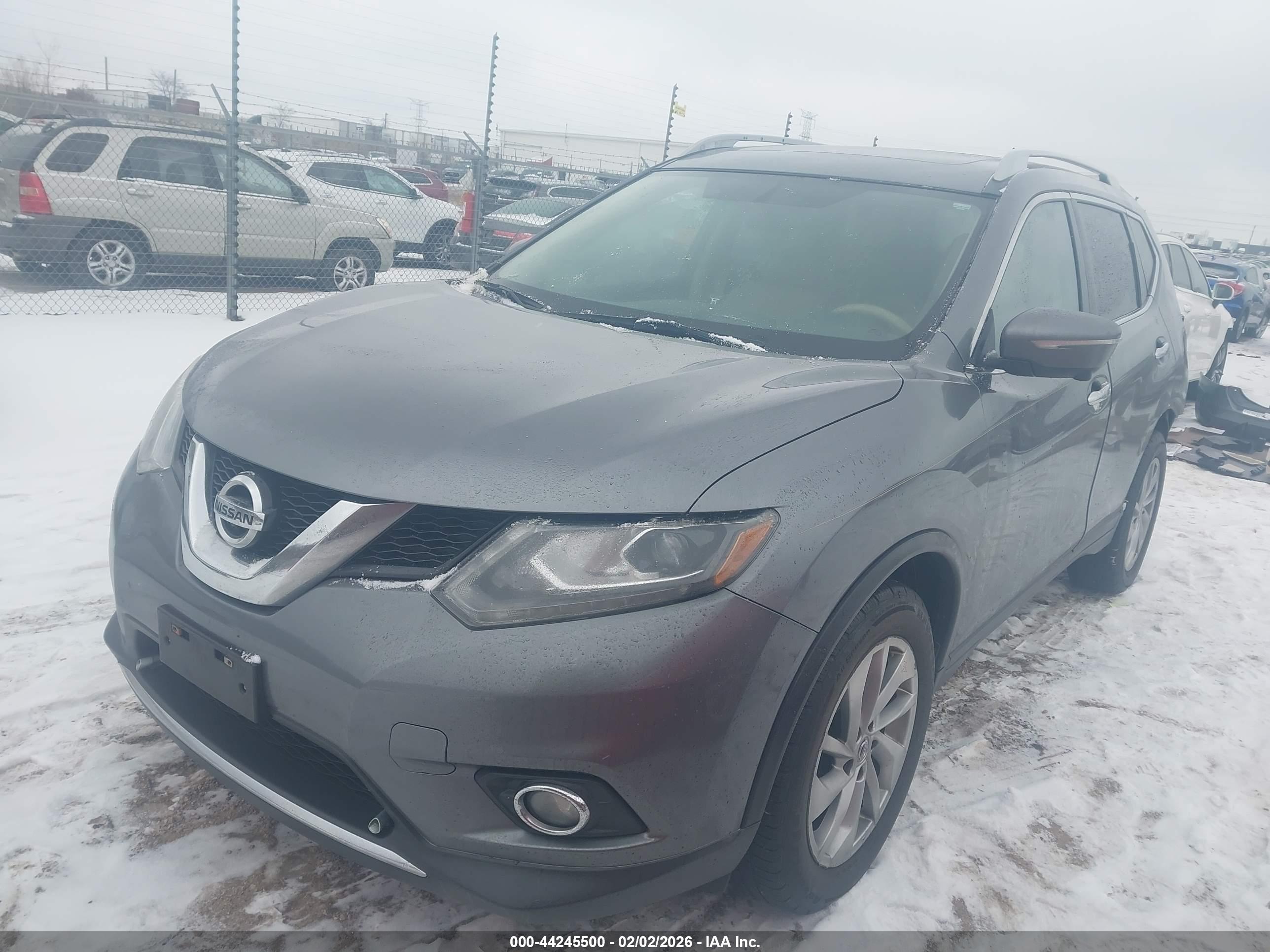 NISSAN ROGUE image 2