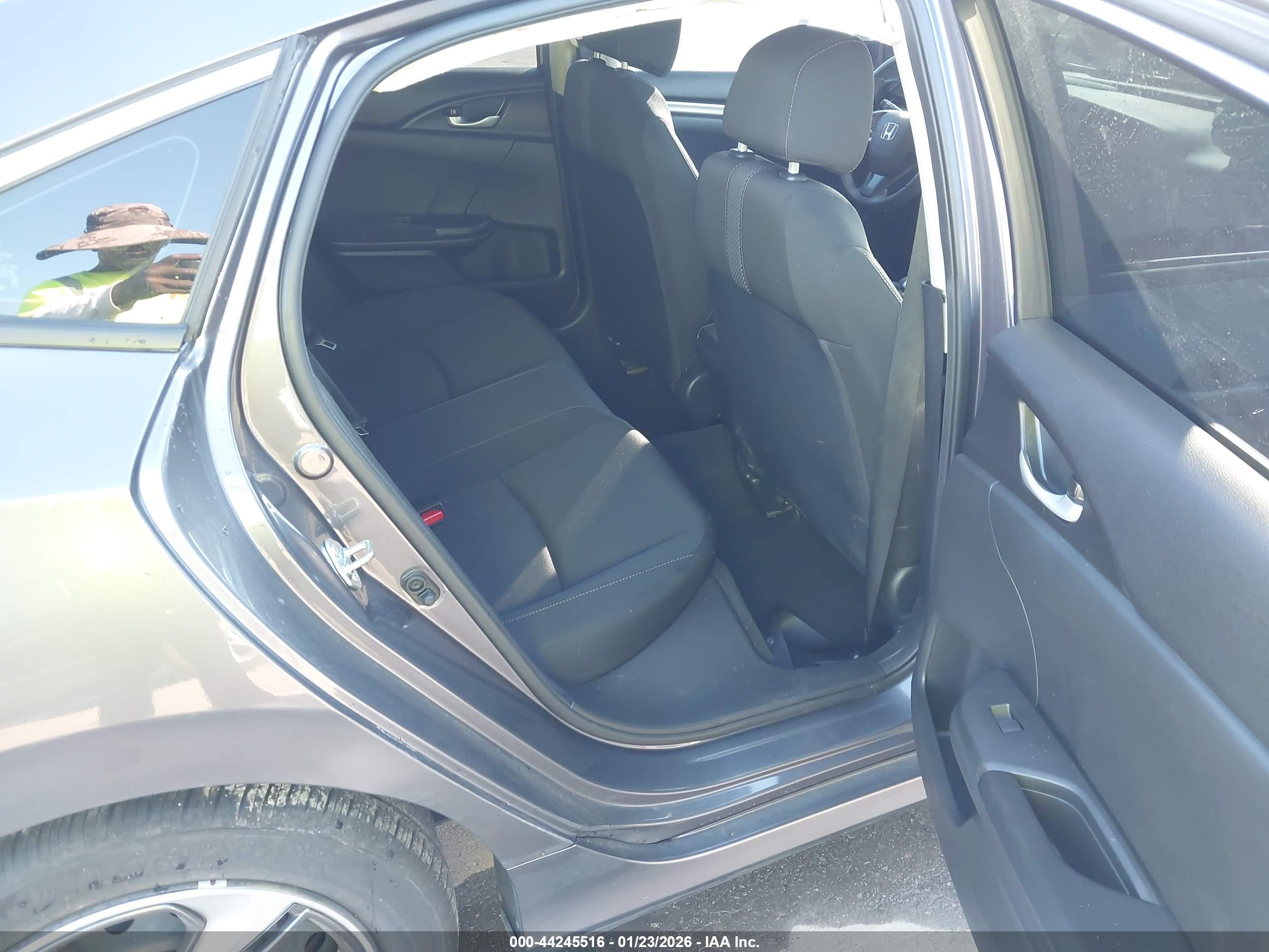 HONDA CIVIC image 8
