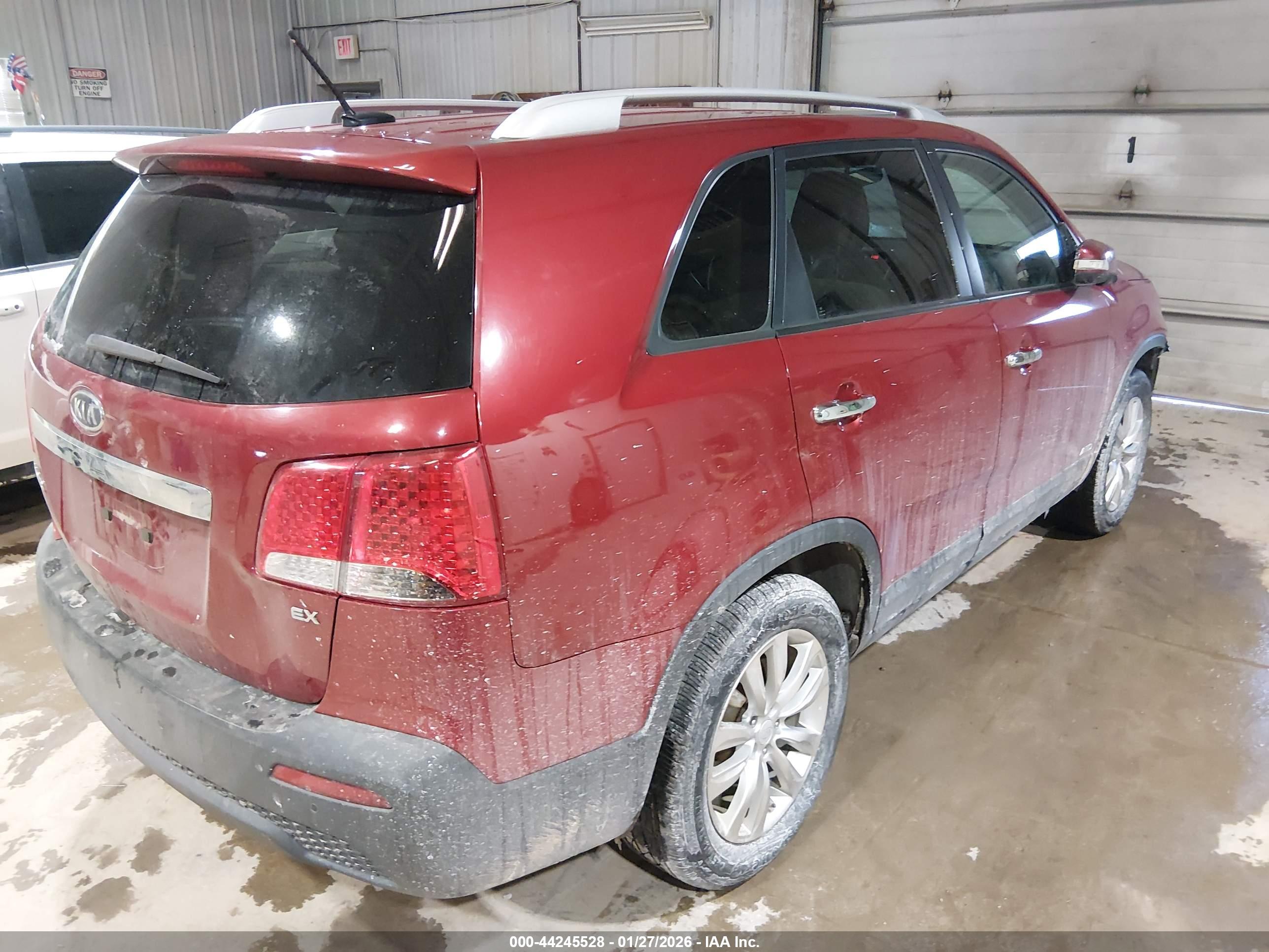 KIA SORENTO image 4
