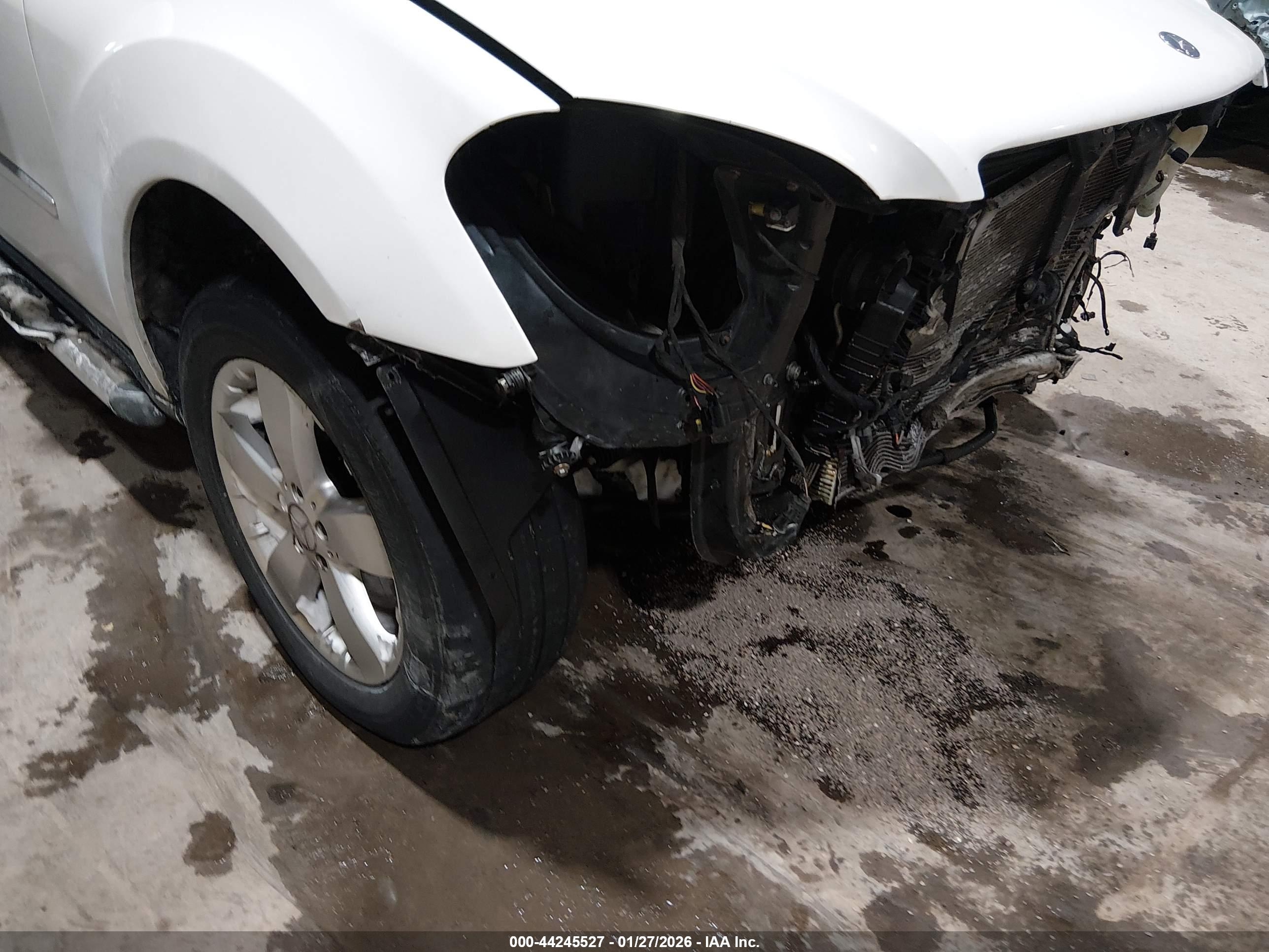 MERCEDES-BENZ ML image 6