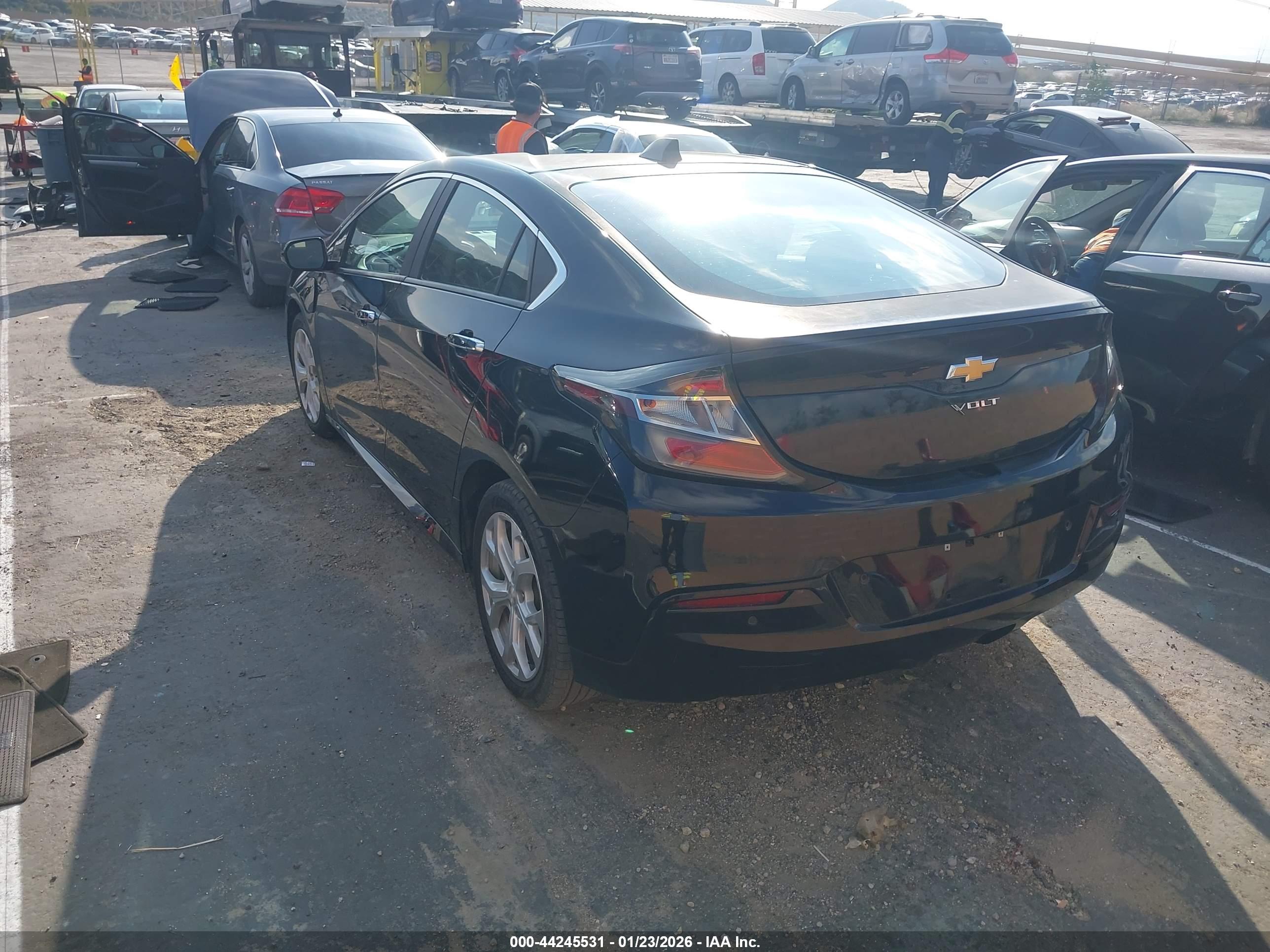 CHEVROLET VOLT image 3
