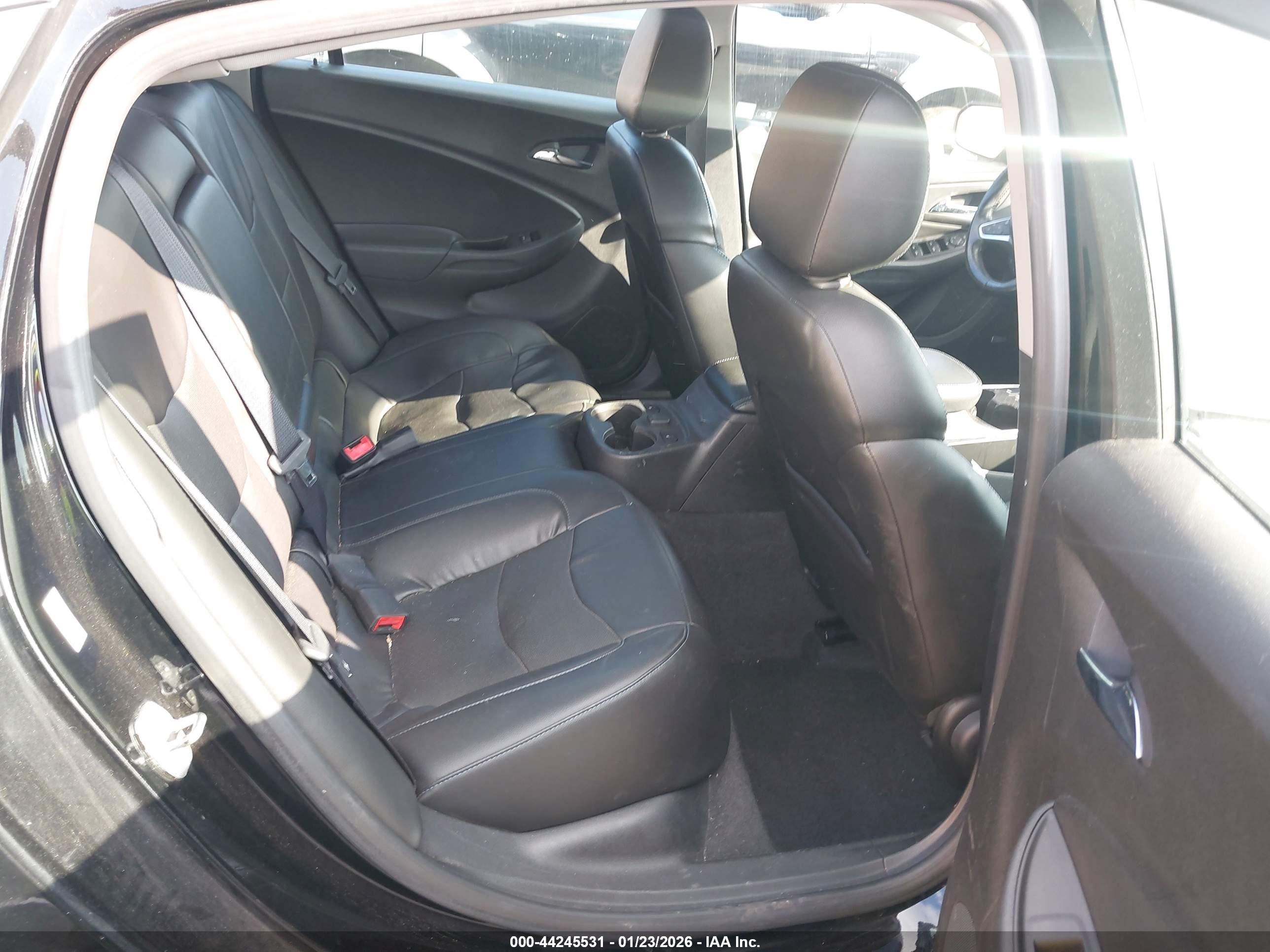 CHEVROLET VOLT image 8
