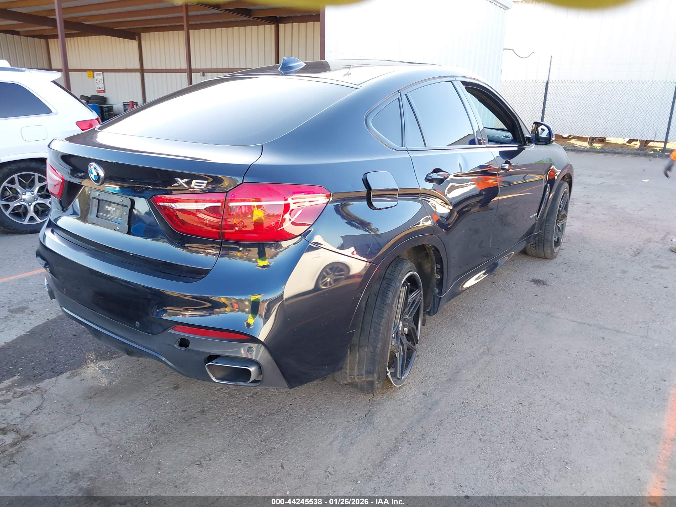 BMW X6 image 4